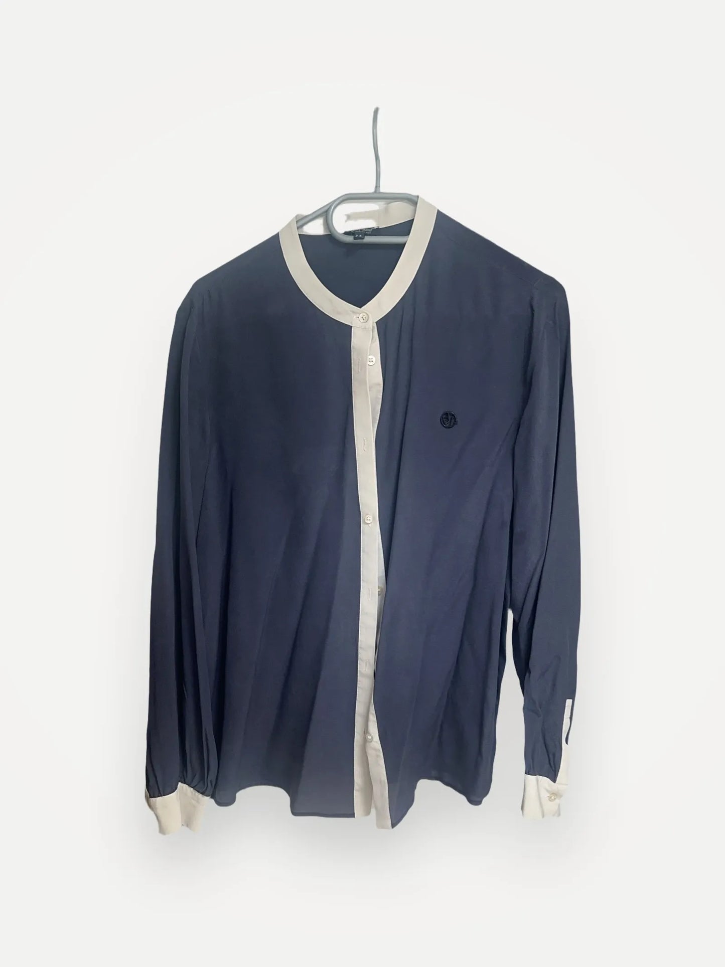 Armani-blus