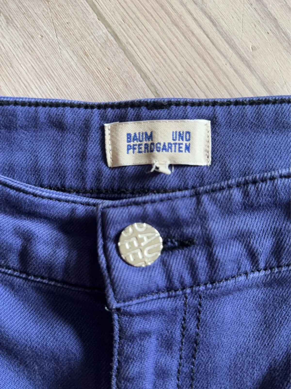 Baum und Pferdgarten-jeans
