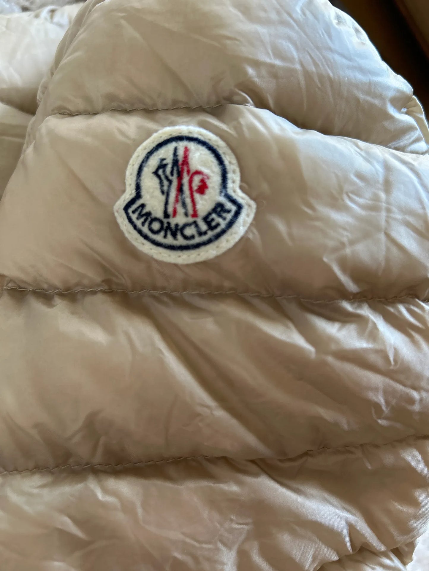 Moncler-dunjacka