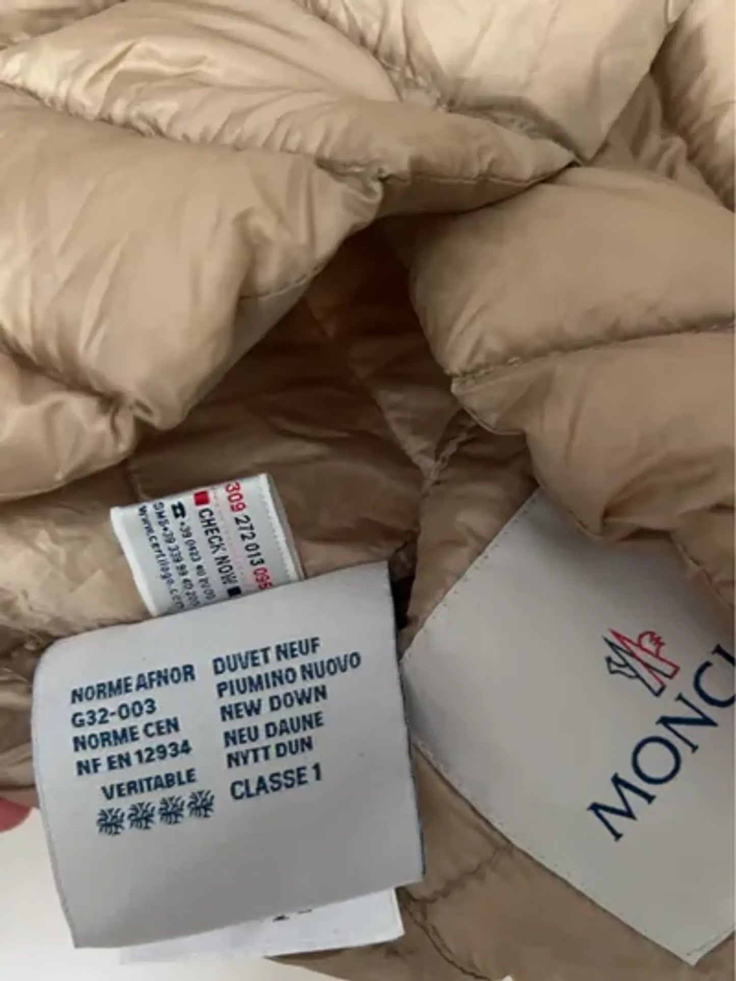 Moncler-dunjacka