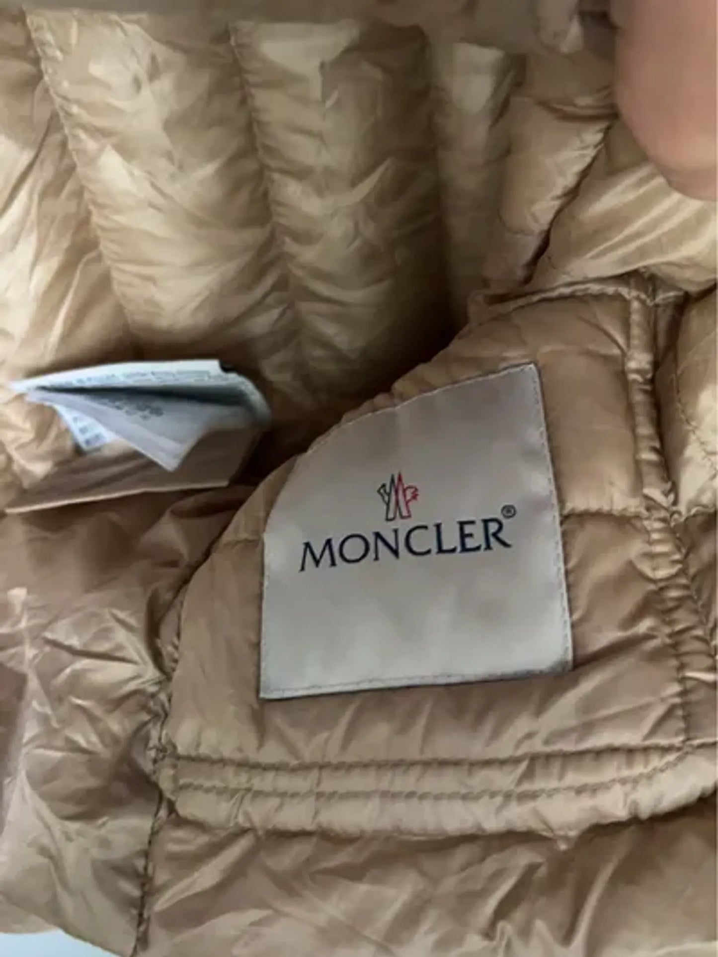 Moncler-dunjacka