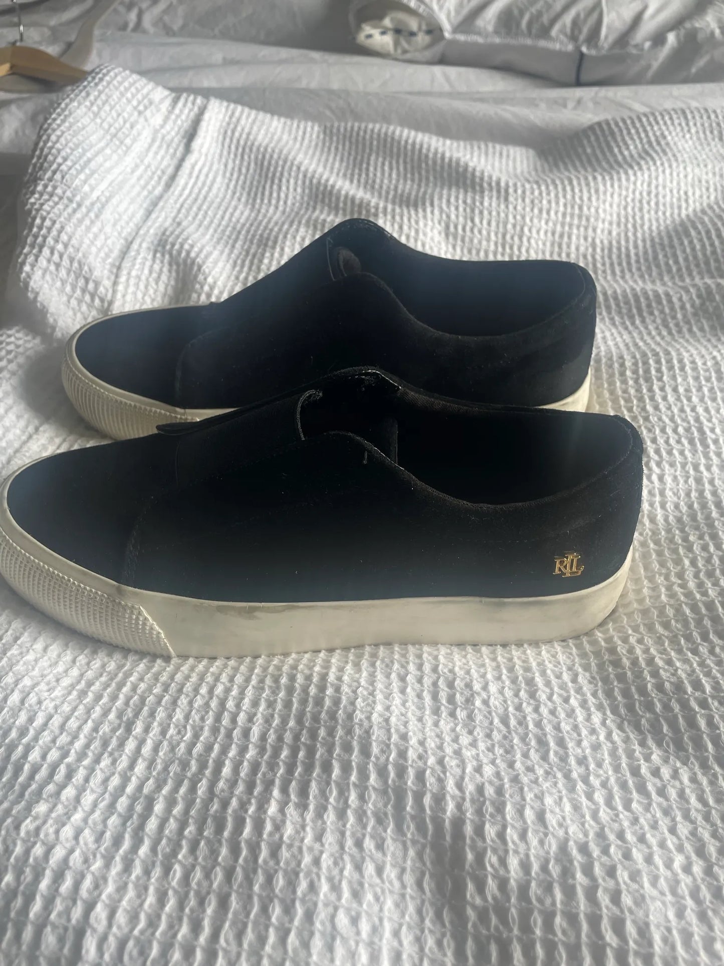 Ralph Lauren-skinnsneakers