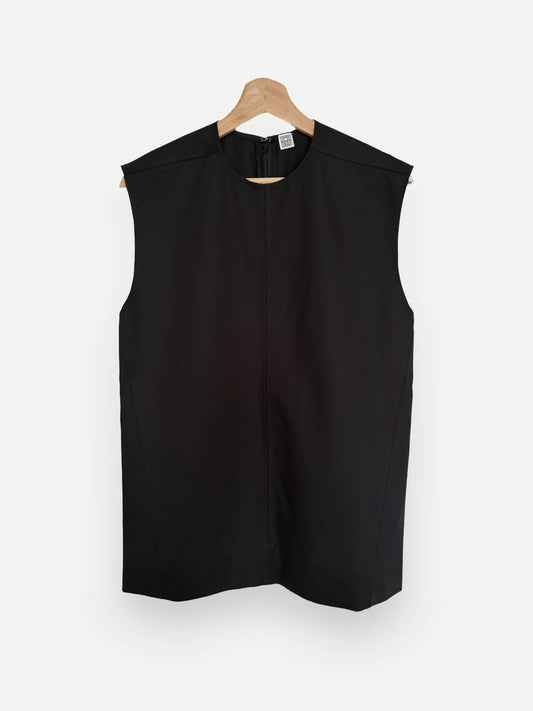 Toteme Sleeveless Twisted-seam-topp NWOT