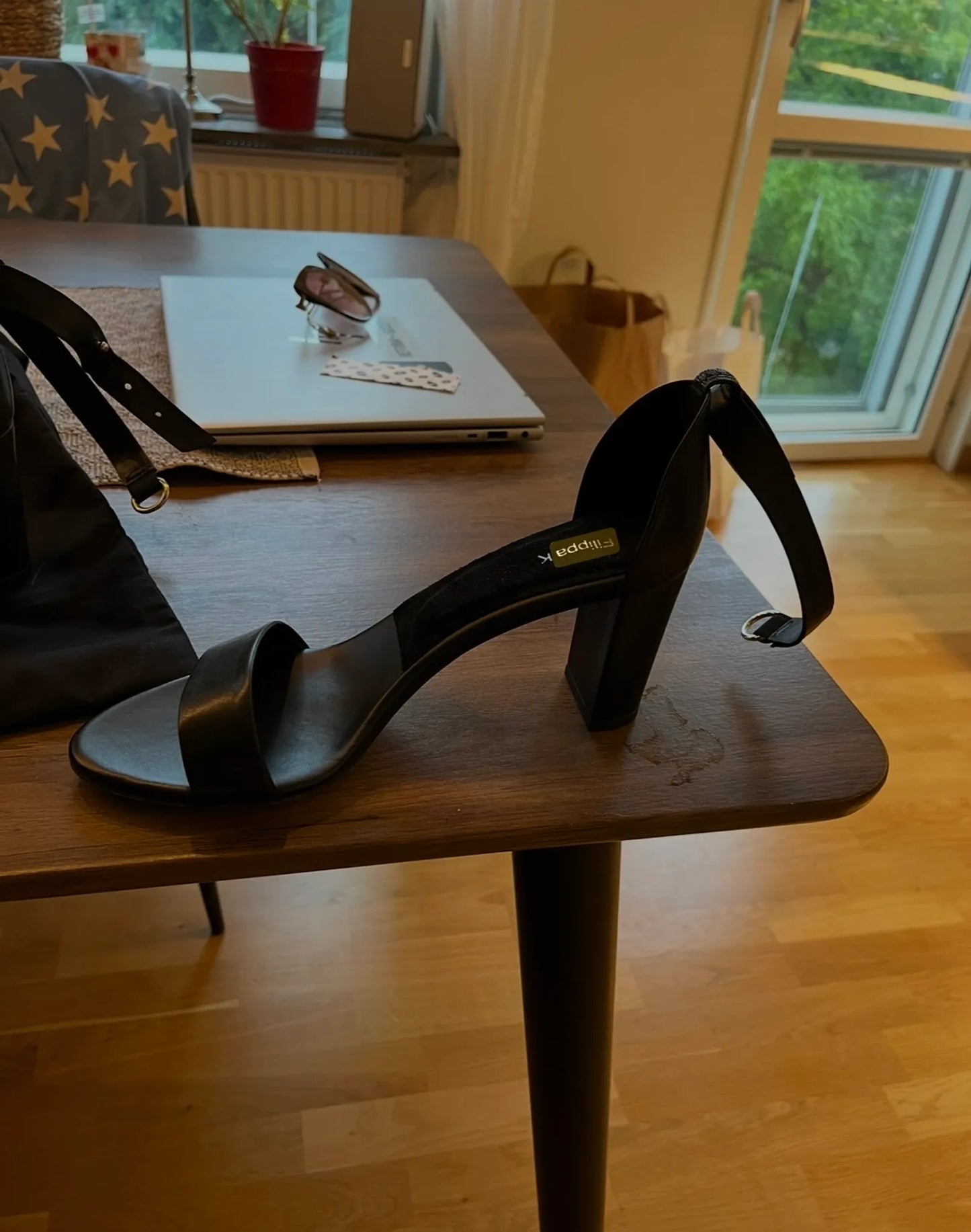 Filippa K Sandals