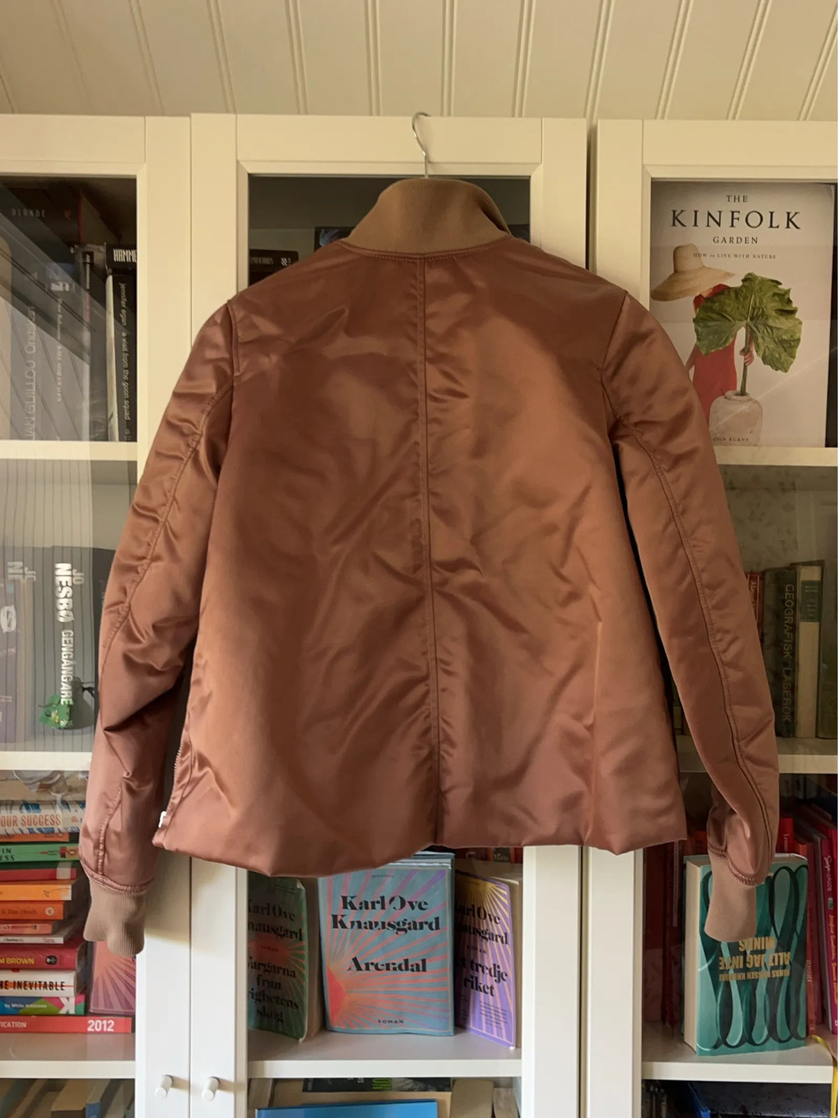 Acne Studios Adela Bomber I Färgen Dusty Rose-jacka