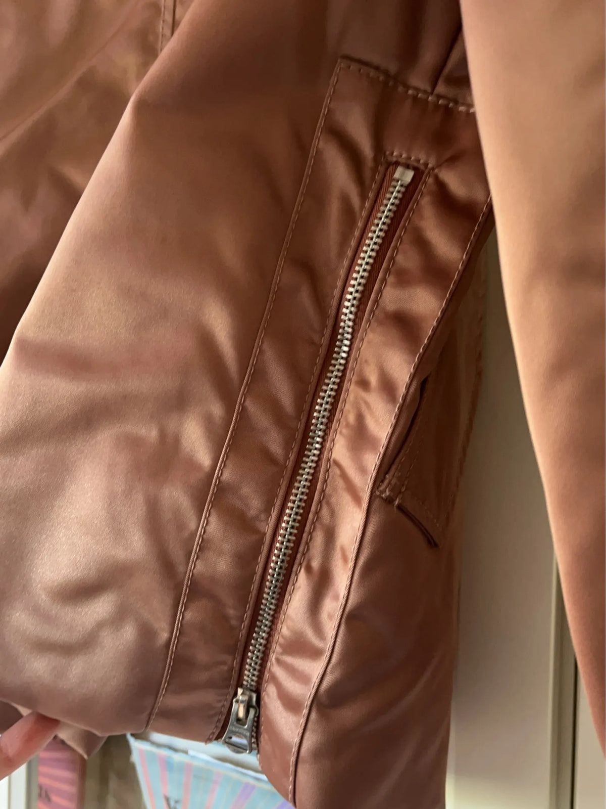 Acne Studios Adela Bomber I Färgen Dusty Rose-jacka