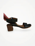 Filippa K-skinnsandaler