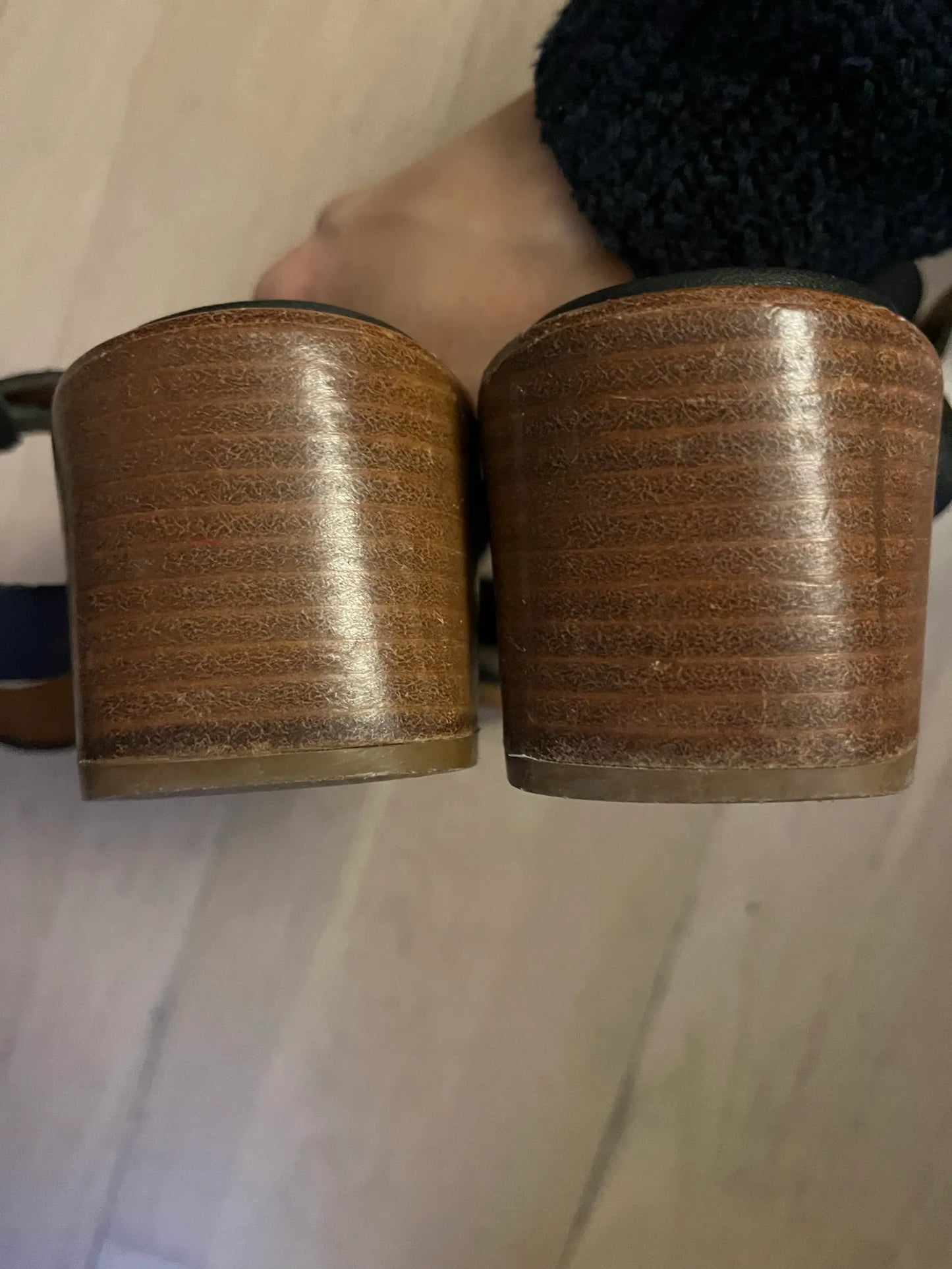 Filippa K-skinnsandaler