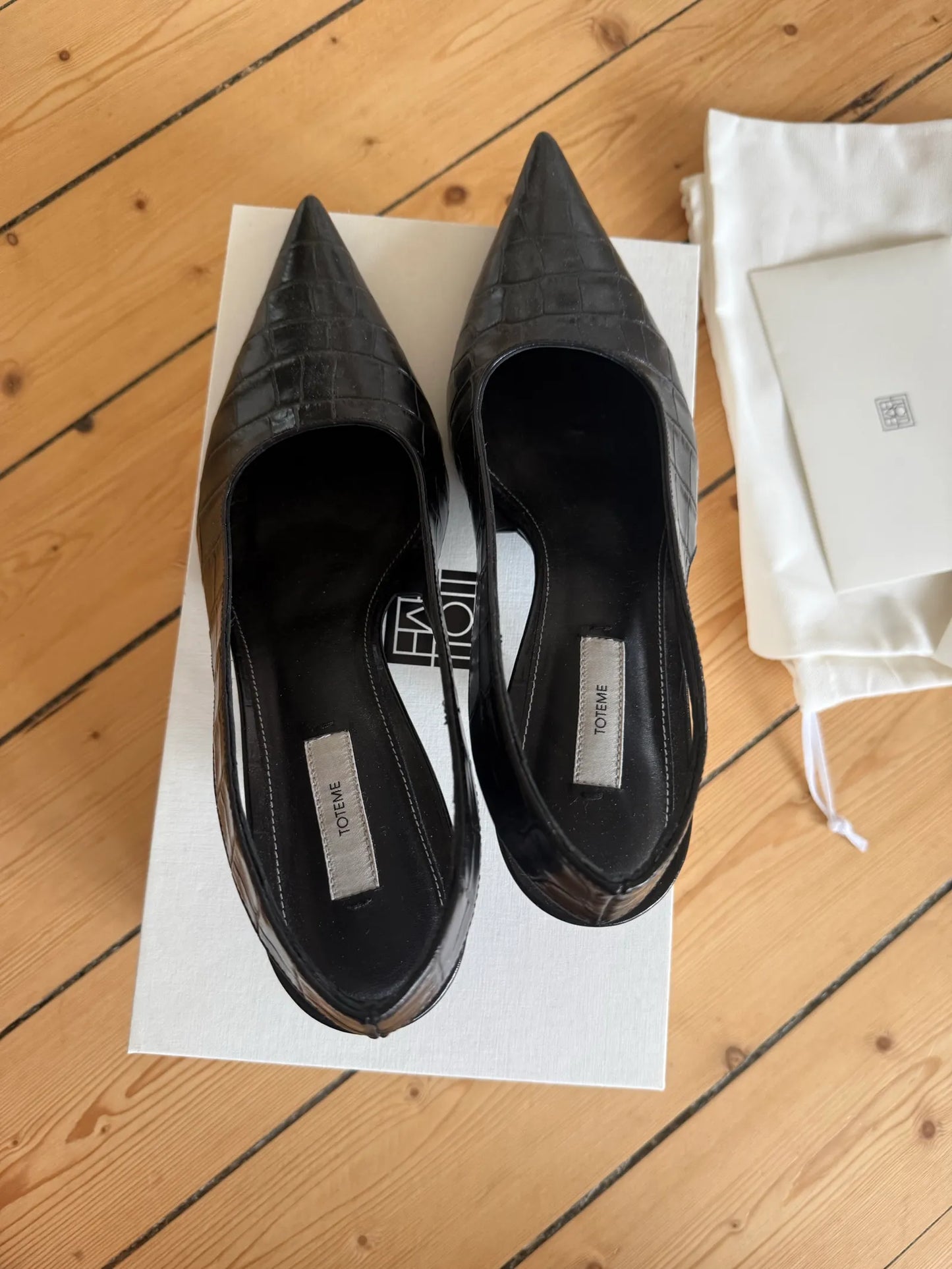 Toteme Classic Coco-embossed Slingbacks-skinnklackar NWT