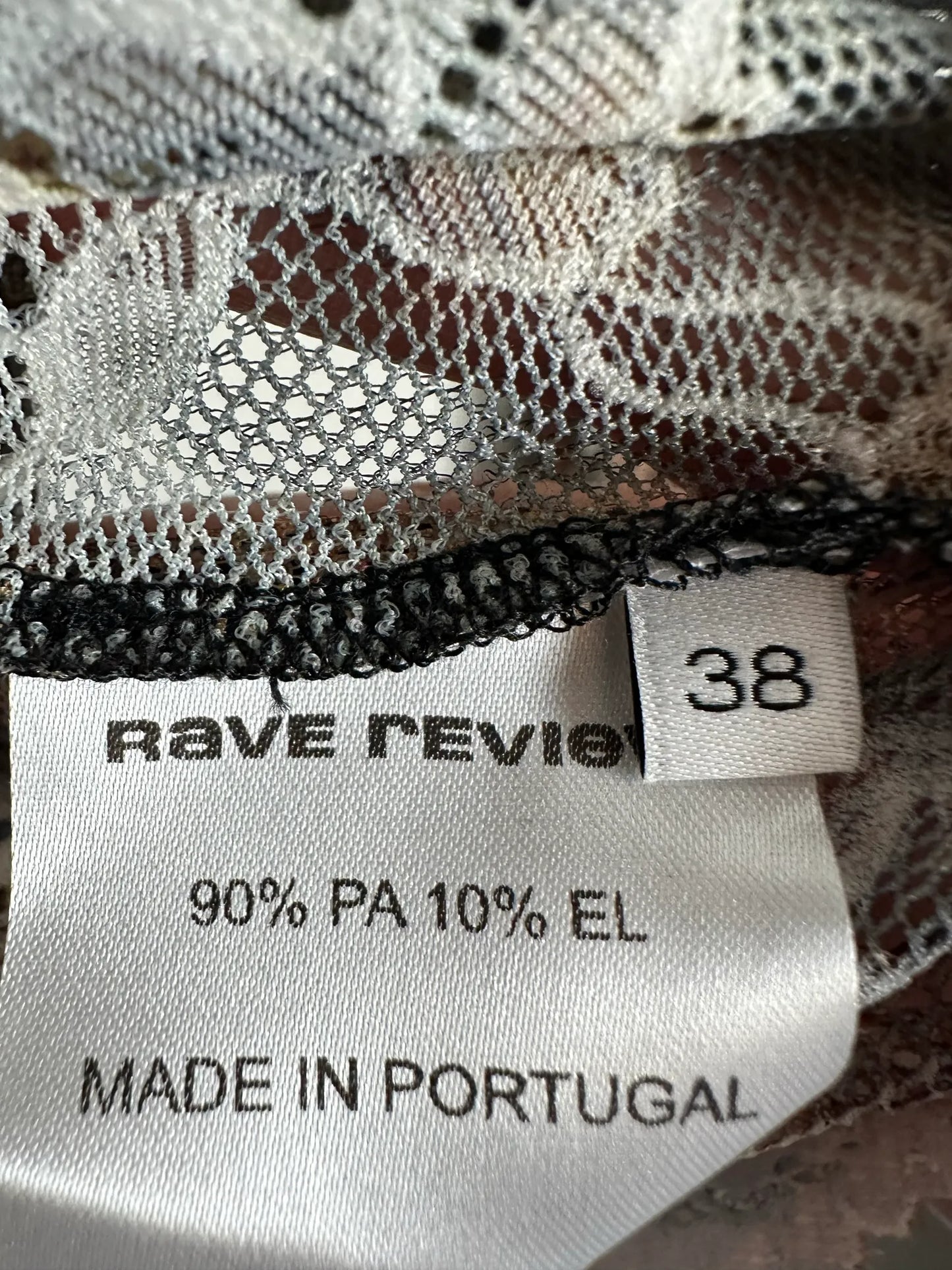 Rave Review-polotröja NWOT