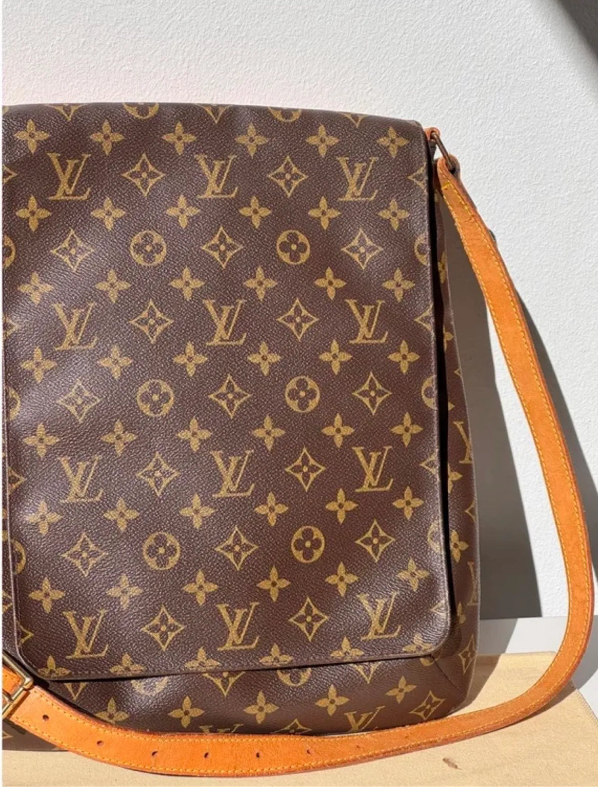 Louis Vuitton Musette Salsa Gm Shoulder bag