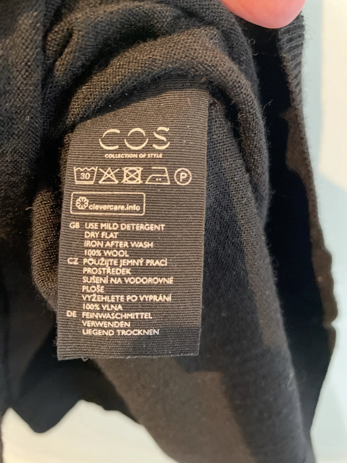 Cos-ulltunika