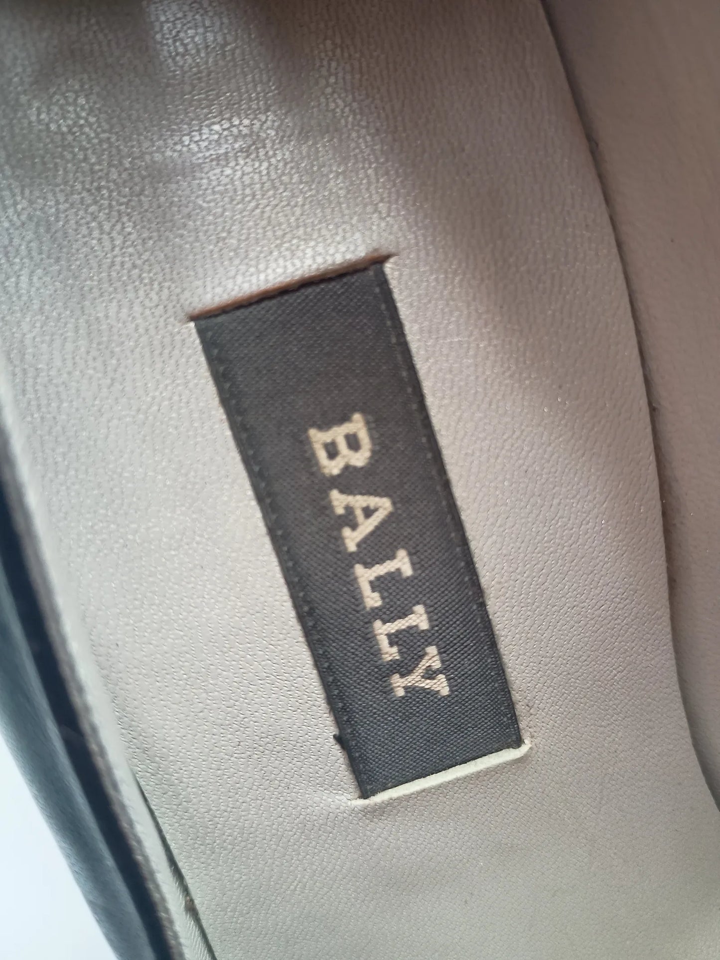 Bally Heels