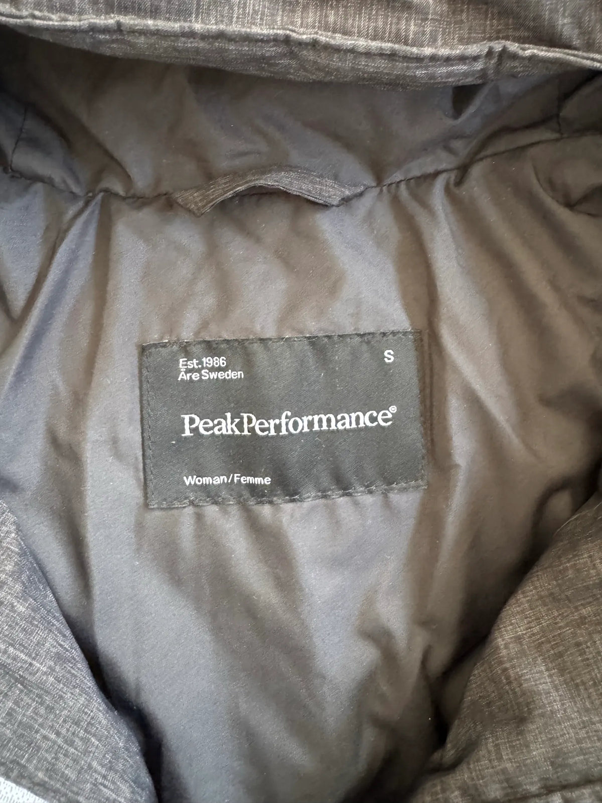 Peak Performance Puffer jacket