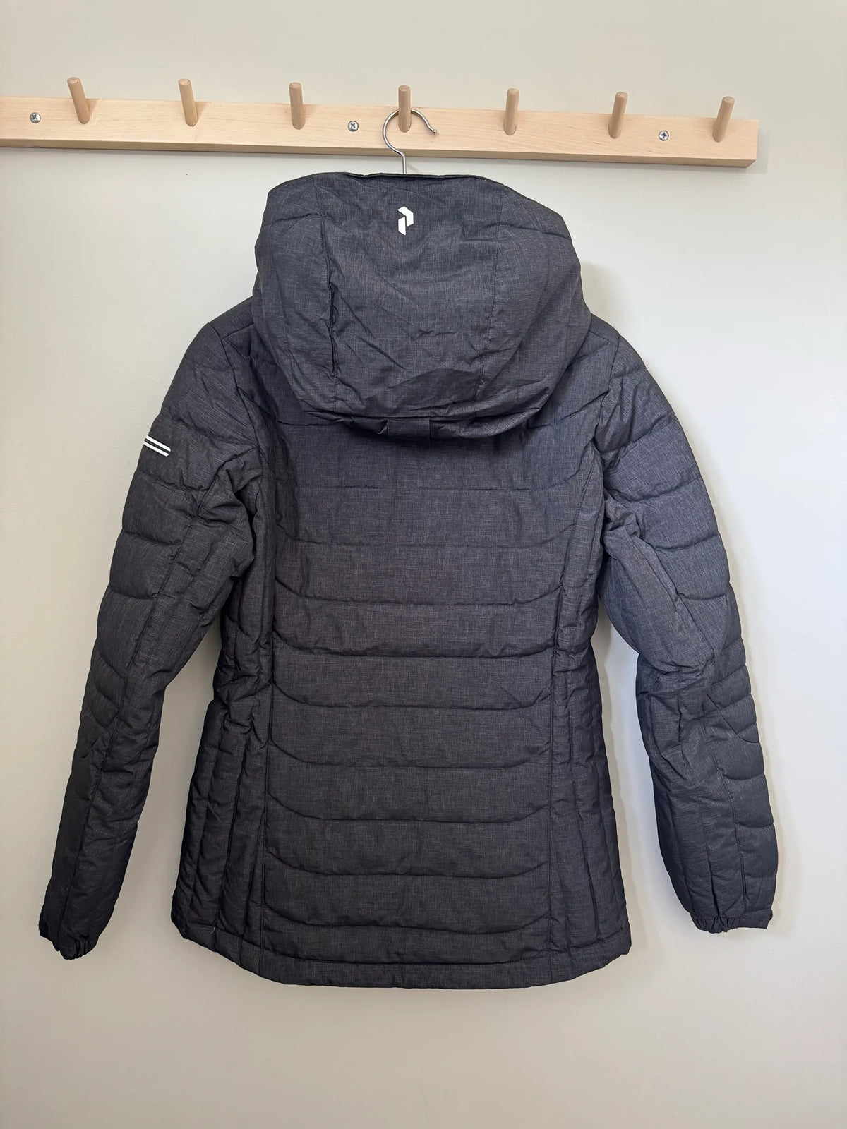 Peak Performance Puffer jacket