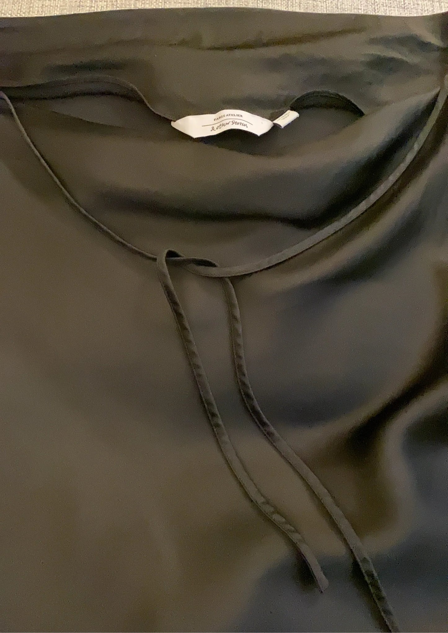& Other Stories-blus