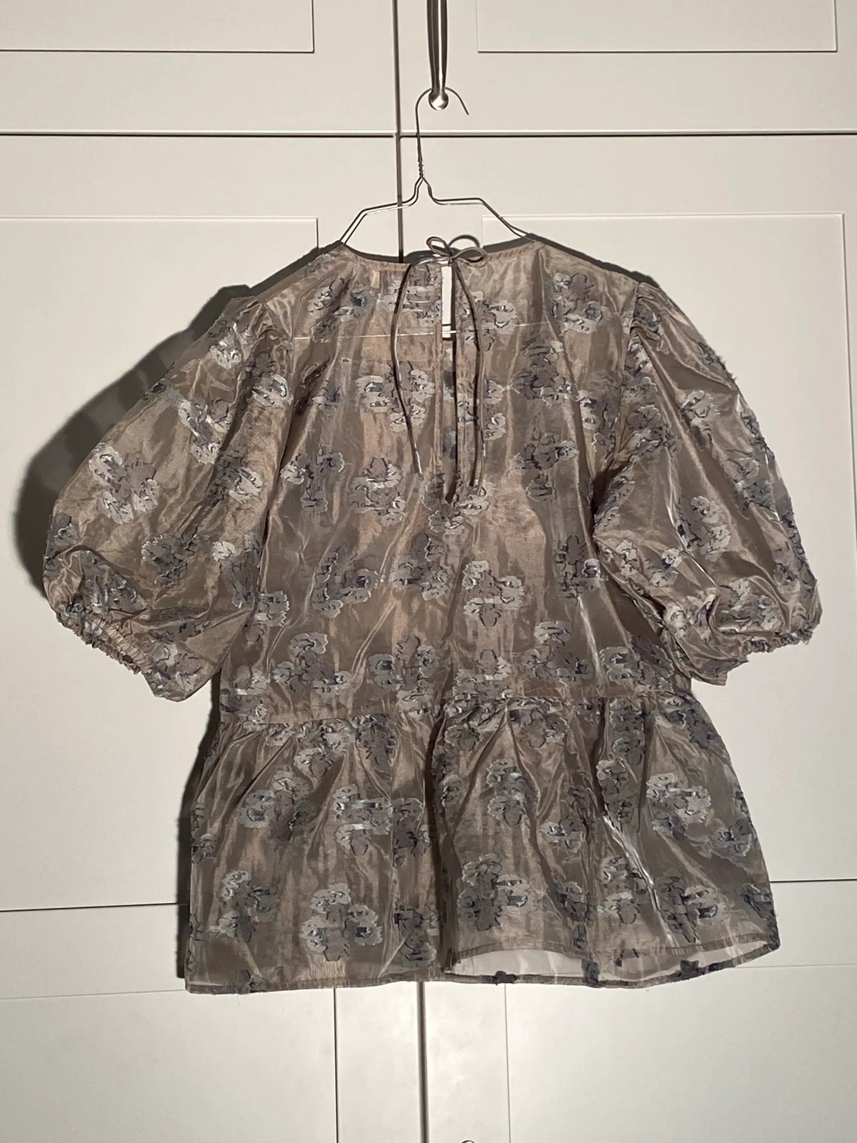 Levete Room-blus