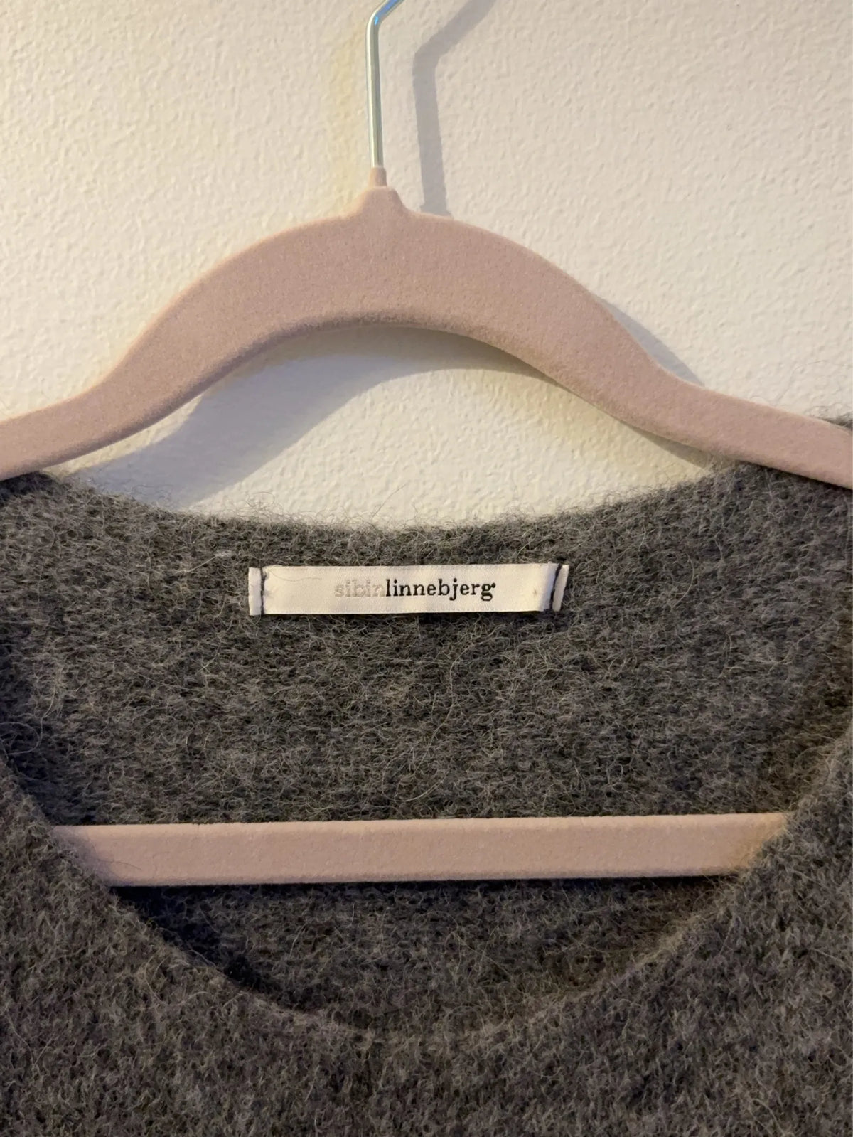 Sibin Linnebjerg-ulltröja NWOT