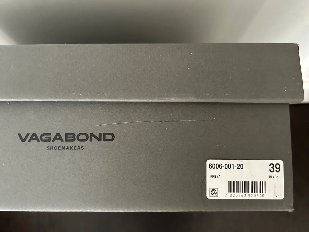 Vagabond Freya-skinnboots NWT