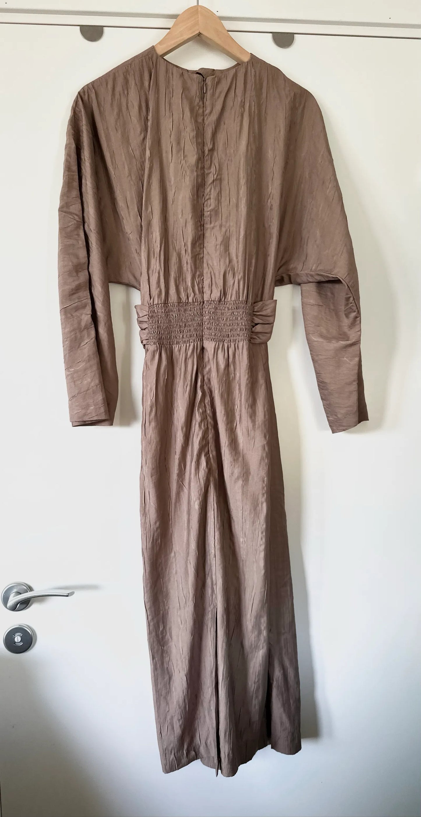 Stylein Milana-klänning NWT