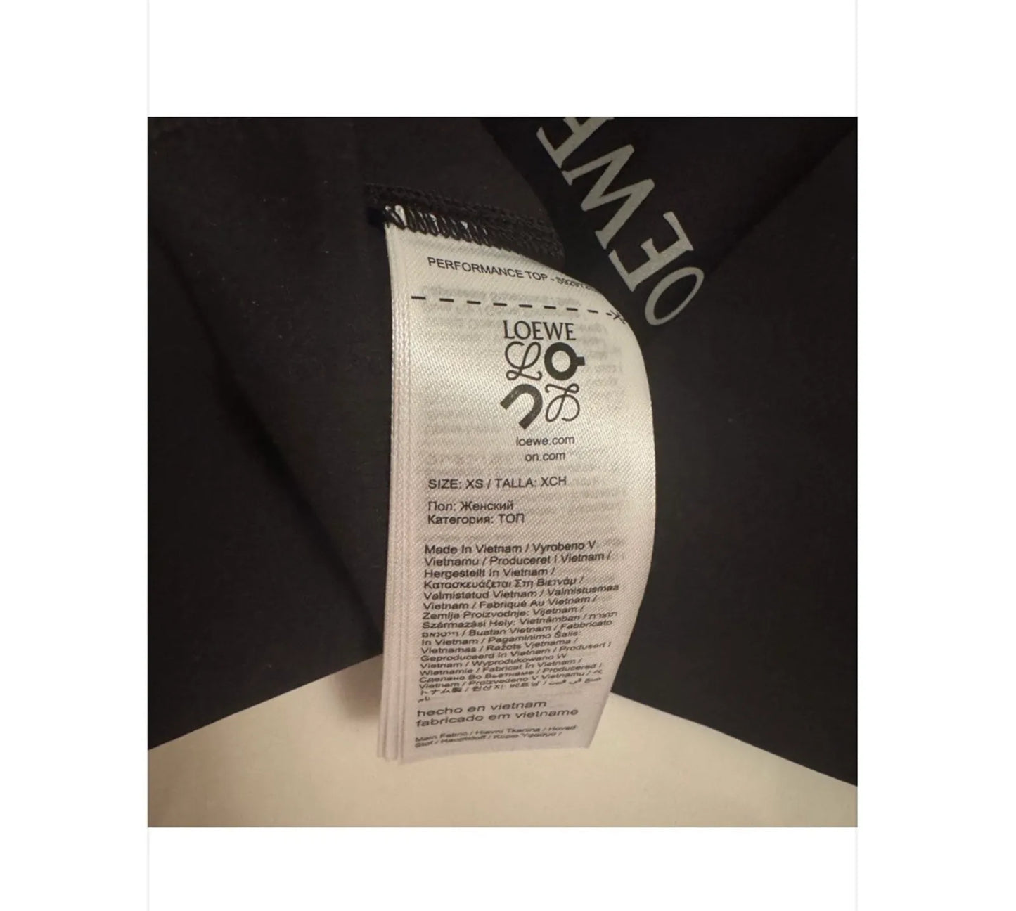 Loewe X On Performance Logo Crop-linne NWOT