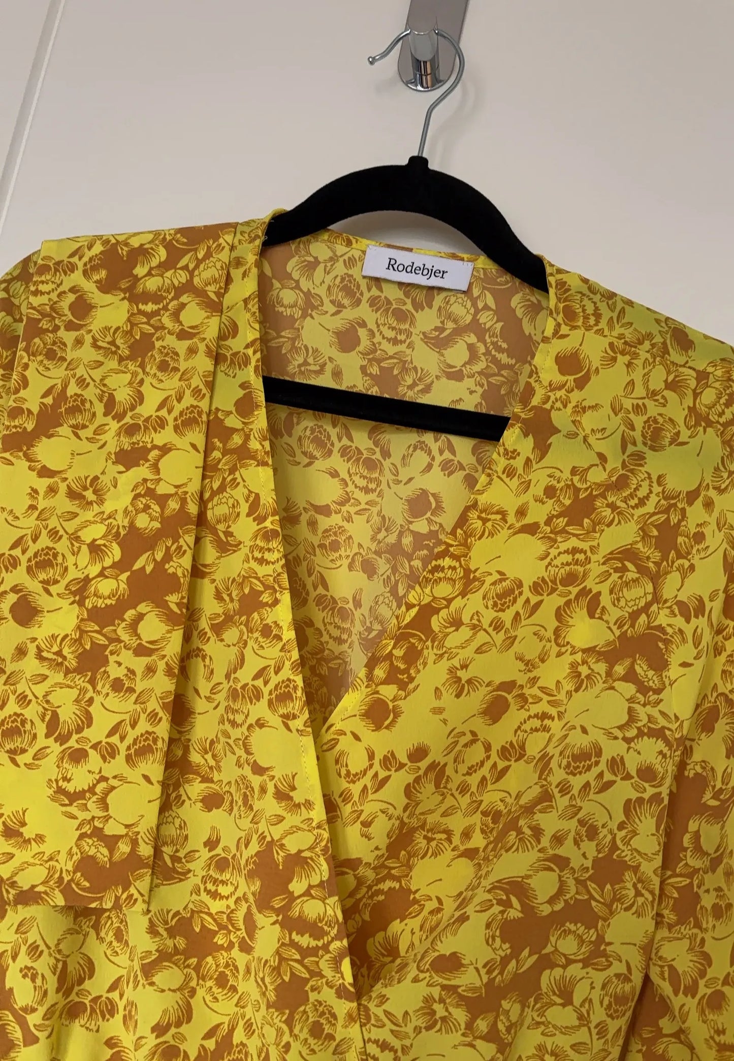 Rodebjer Dove Budding Blouse