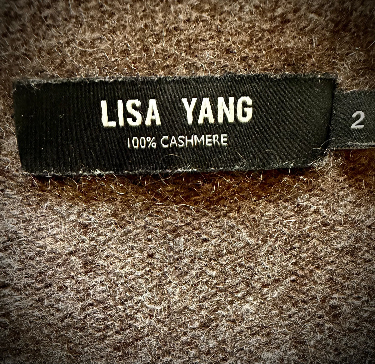 Lisa Yang-kashmirtröja