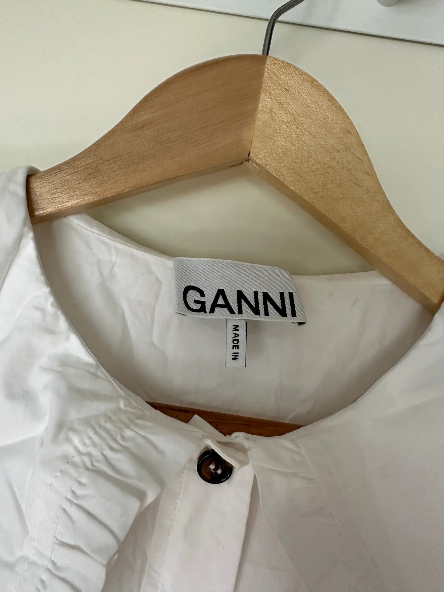 Ganni-skjorta NWT