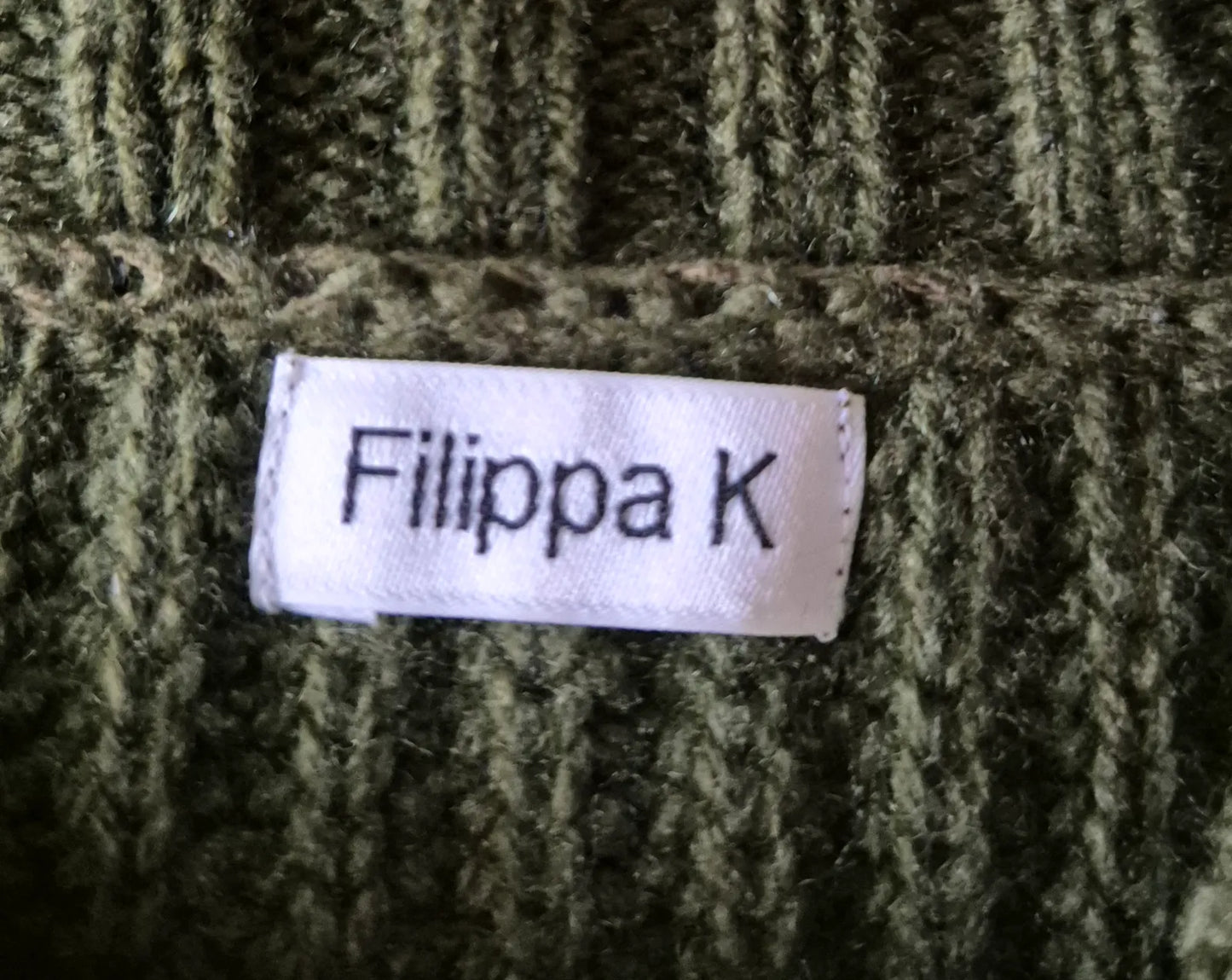 Filippa K-ulltröja