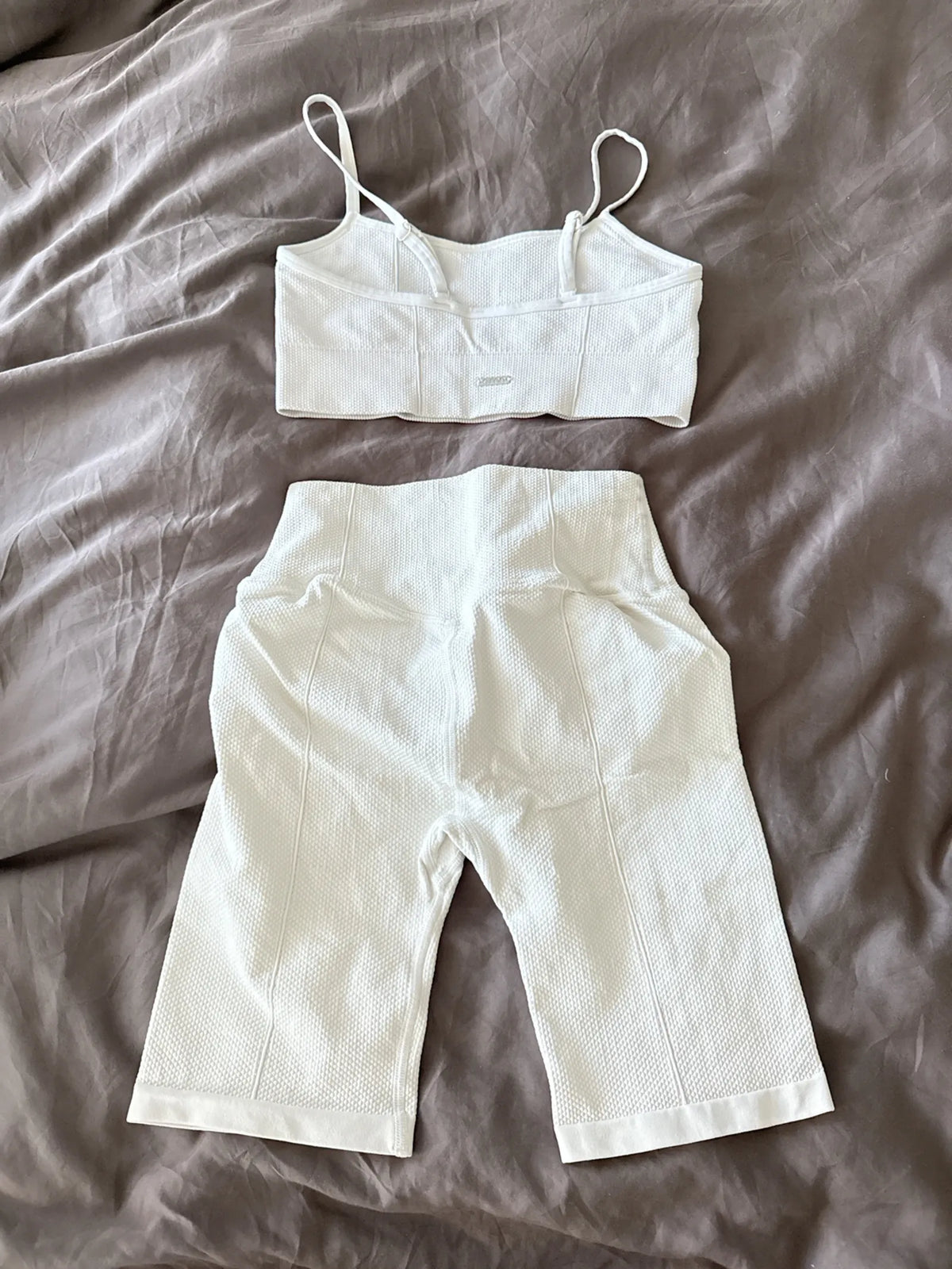 Aim’n Seamless-set NWOT