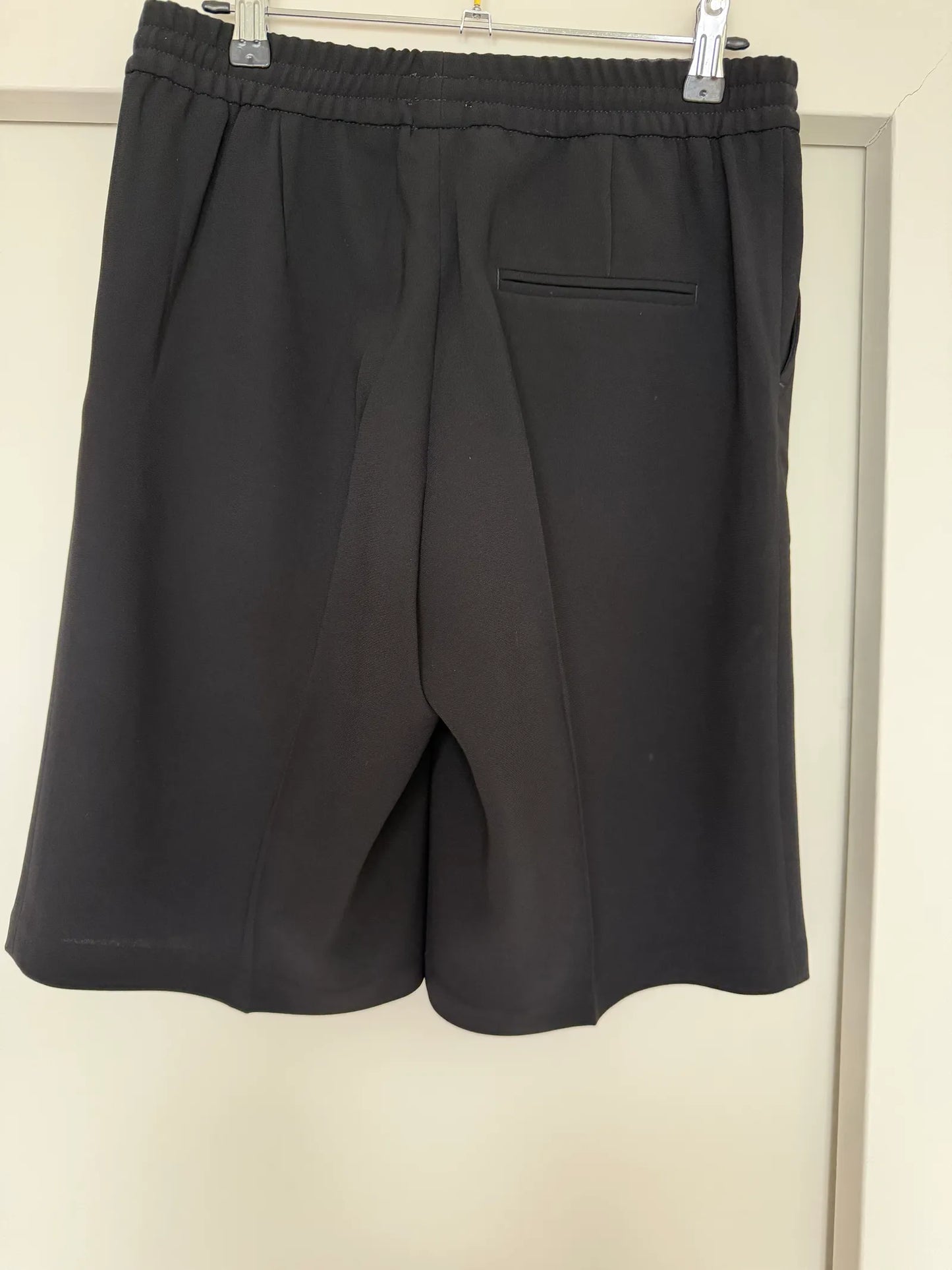 Filippa K Matte High Waisted-shorts