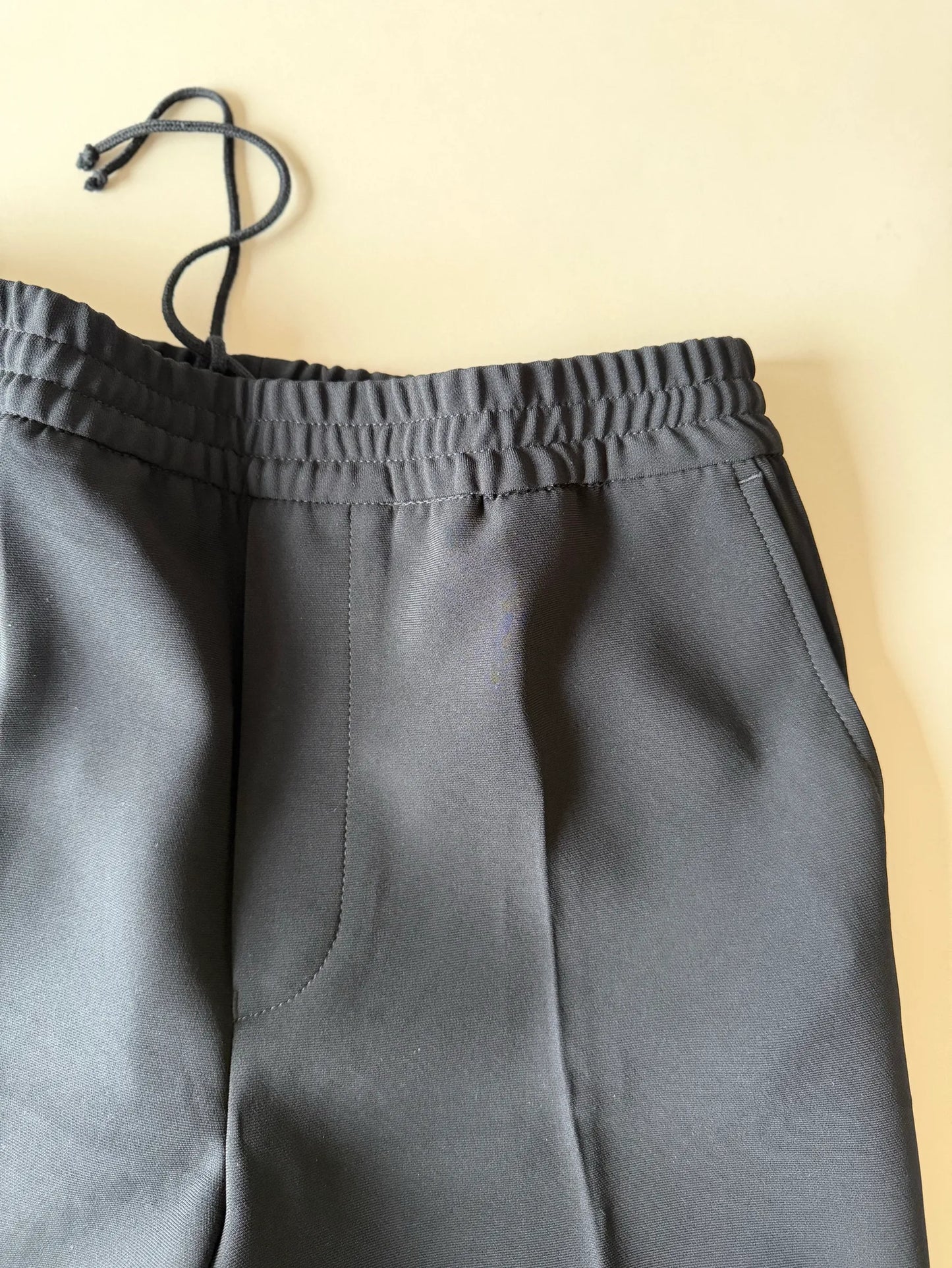 Filippa K Matte High Waisted-shorts