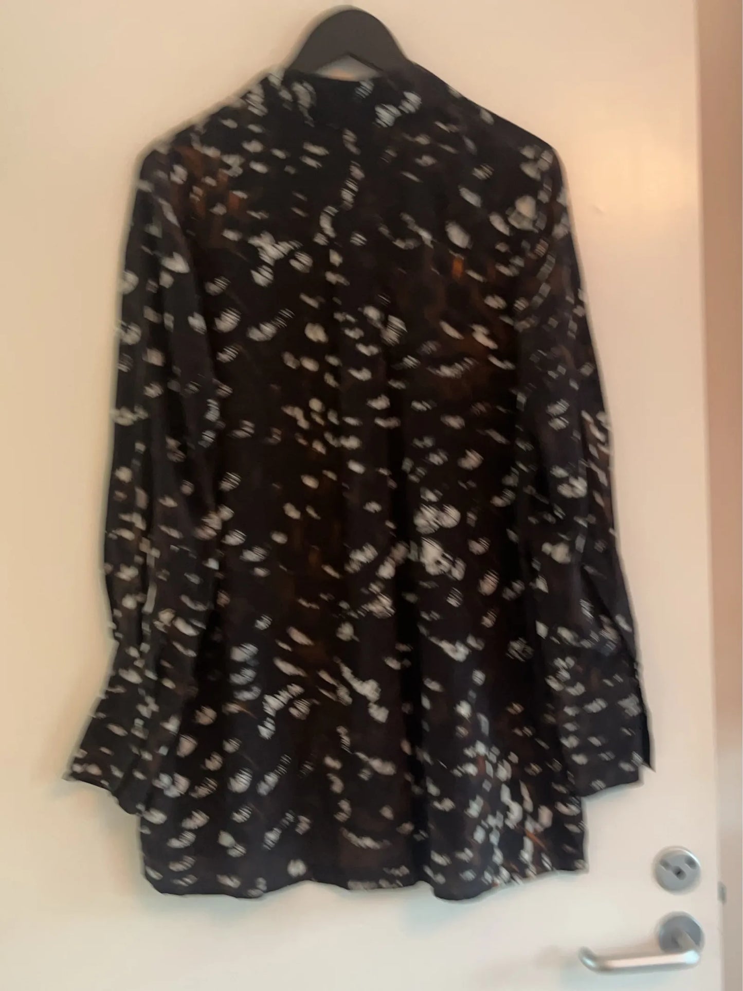 Cos-sidenskjorta NWT