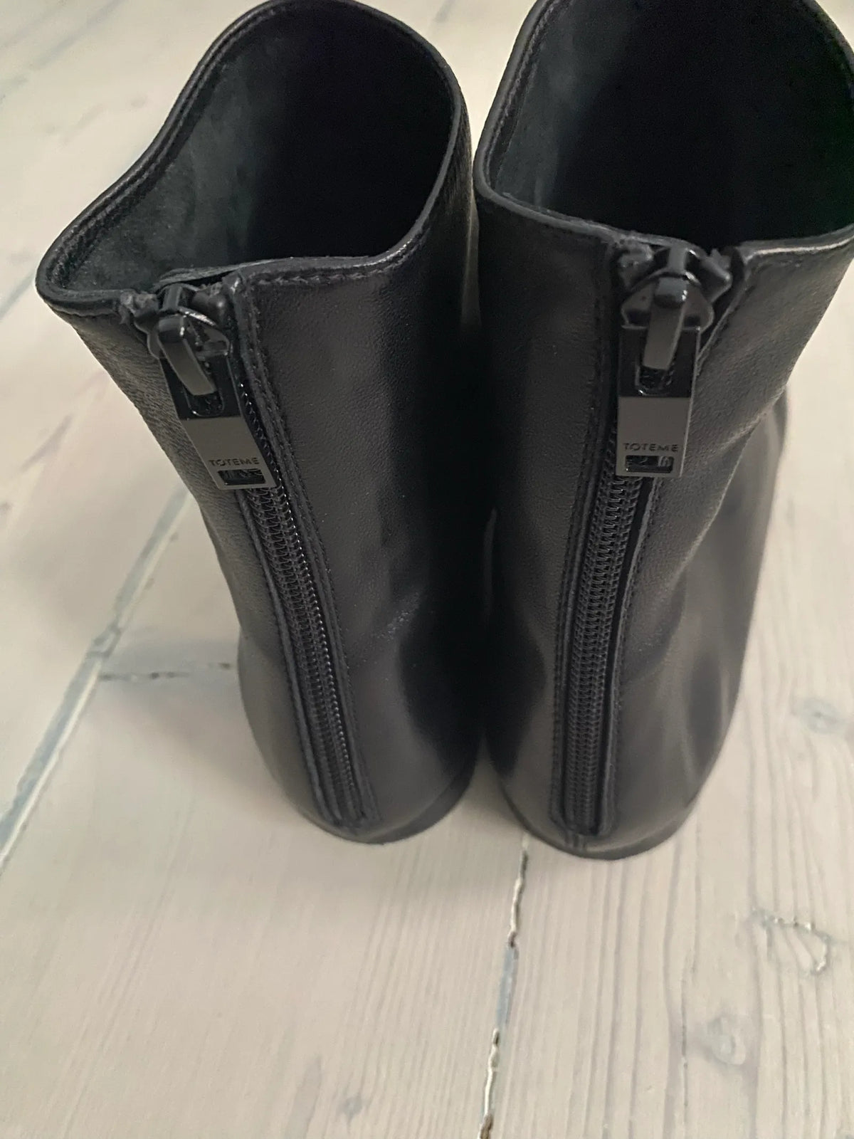 Toteme Contour Nappa Black-skinnboots