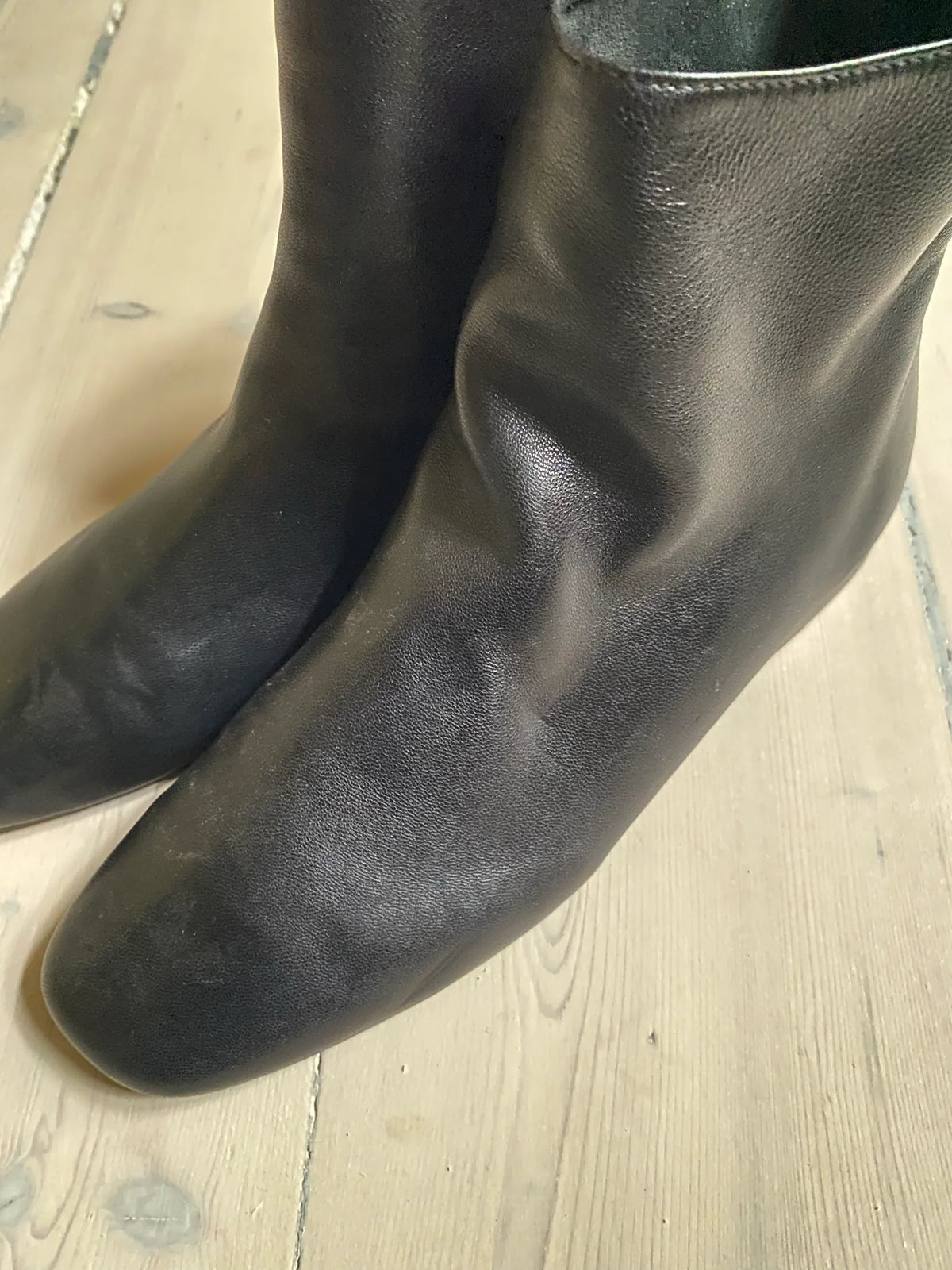 Toteme Contour Nappa Black-skinnboots