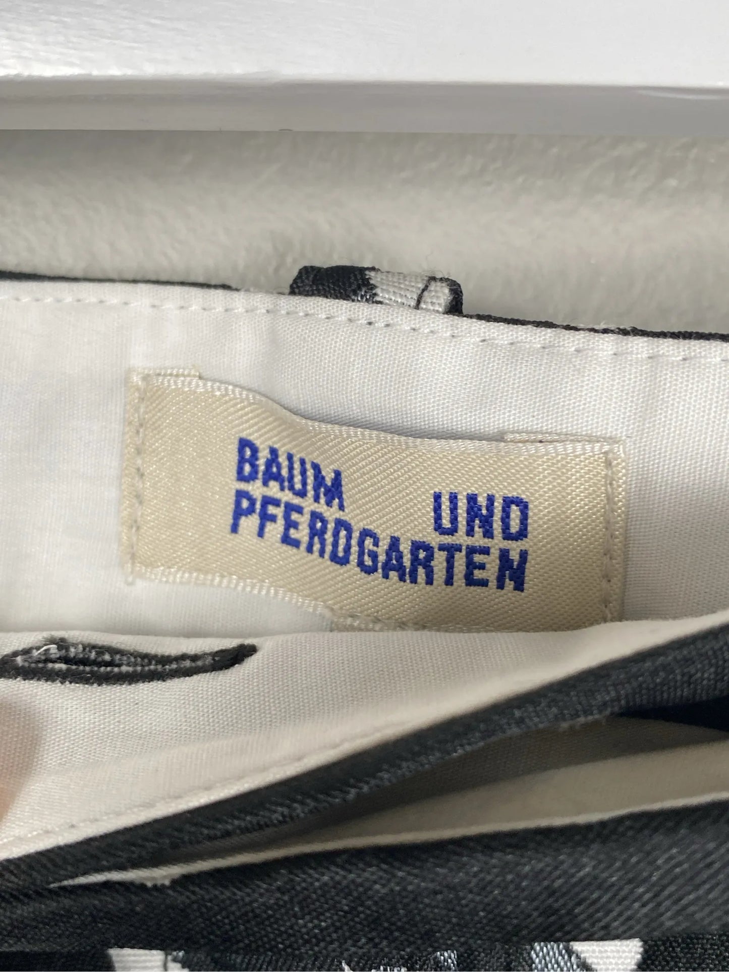 Baum und Pferdgarten-kjol