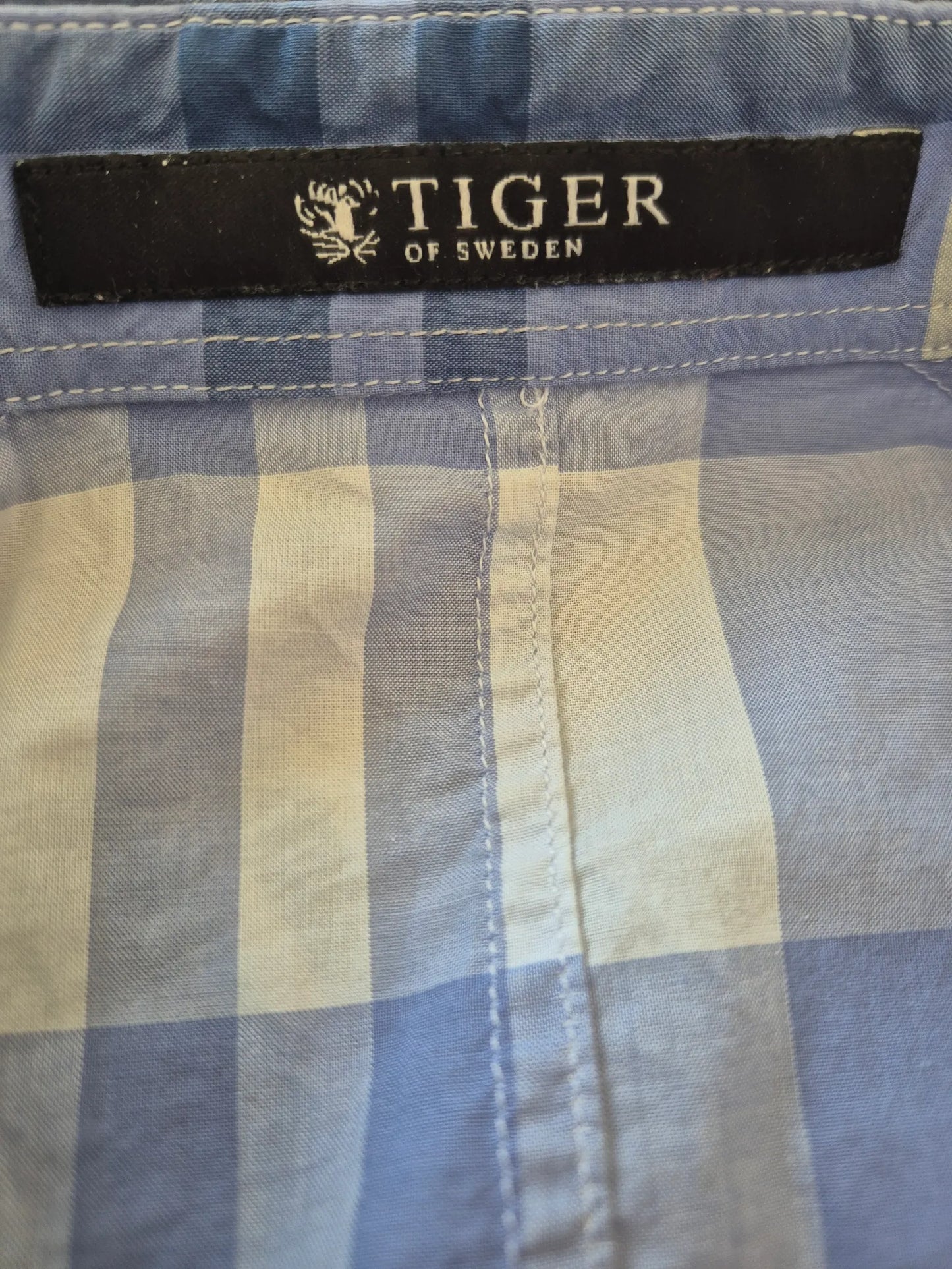 Tiger of Sweden Lele T34335002-skjorta