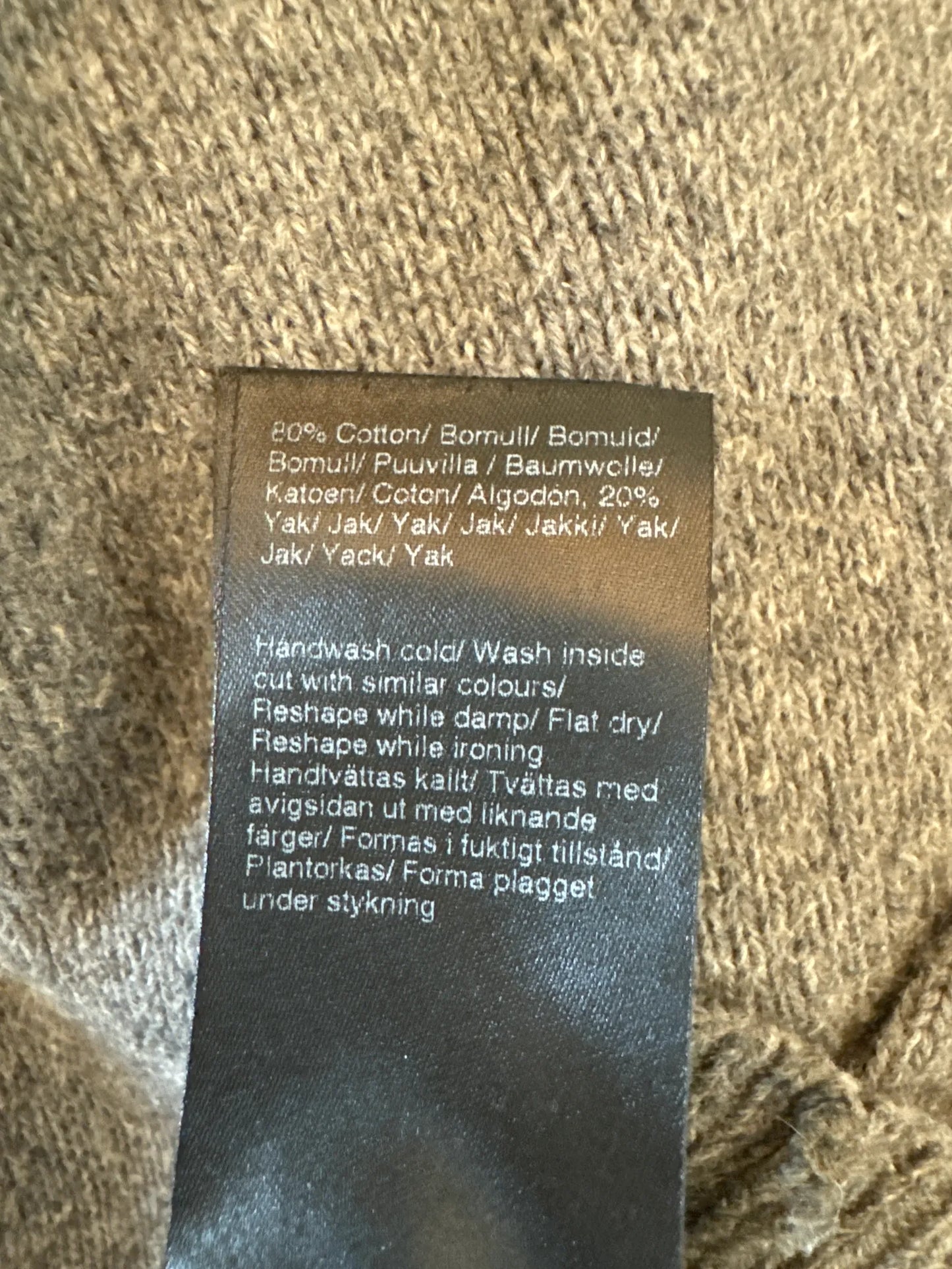 Filippa K-tröja