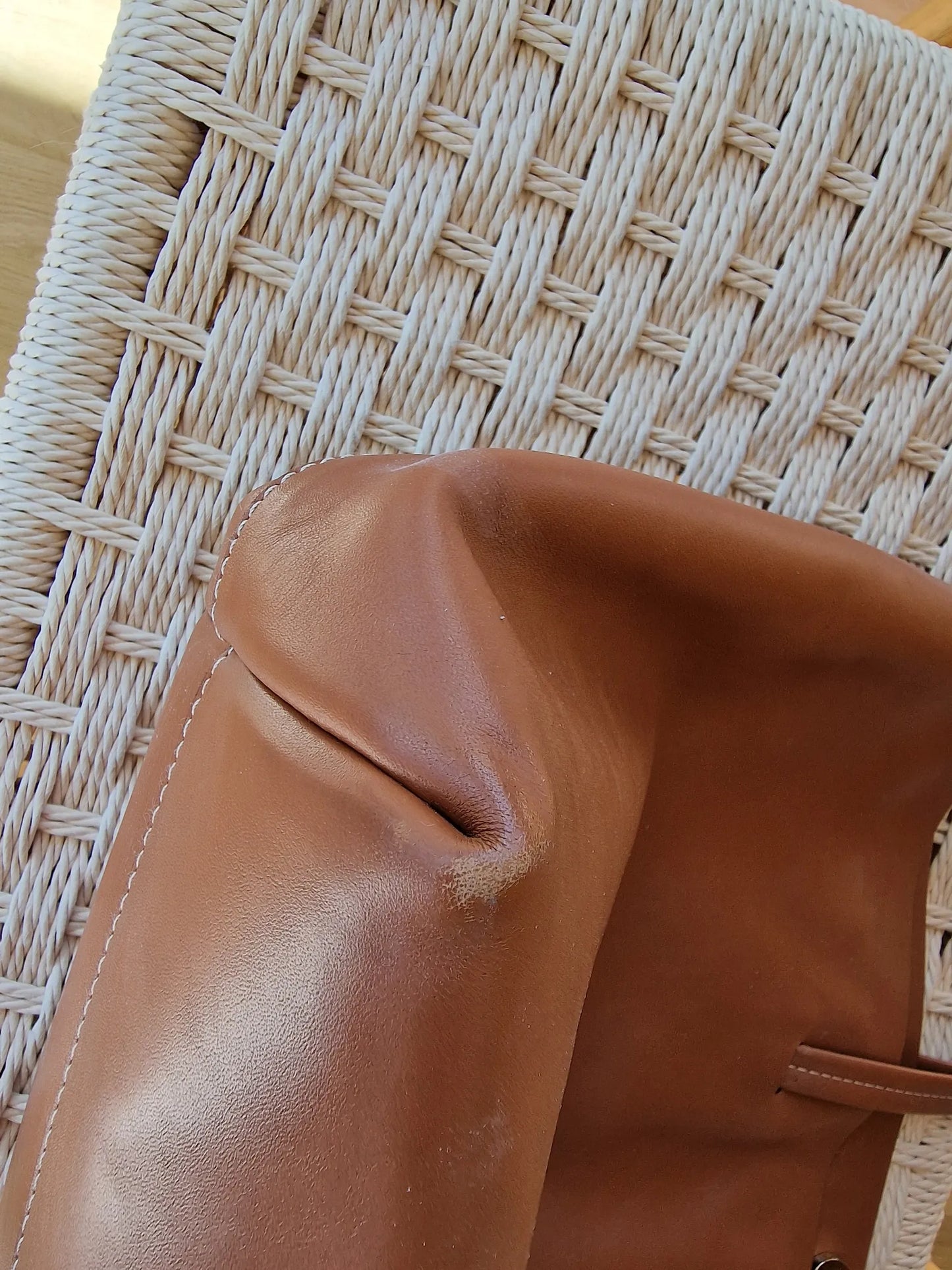 Flattered Luka Tote-skinnhandväska