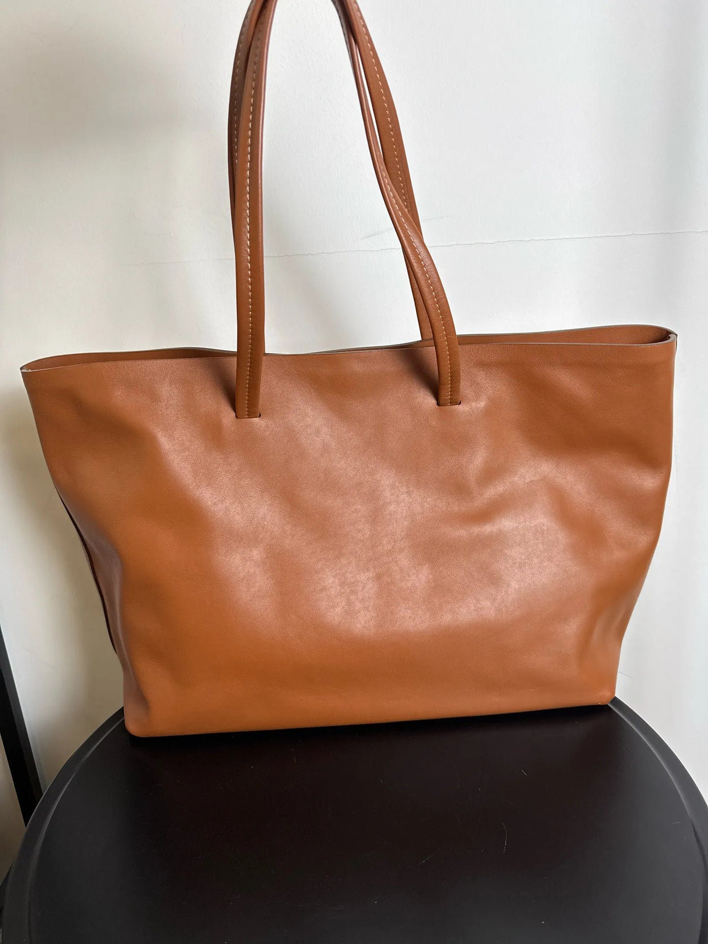 Flattered Luka Tote-skinnhandväska