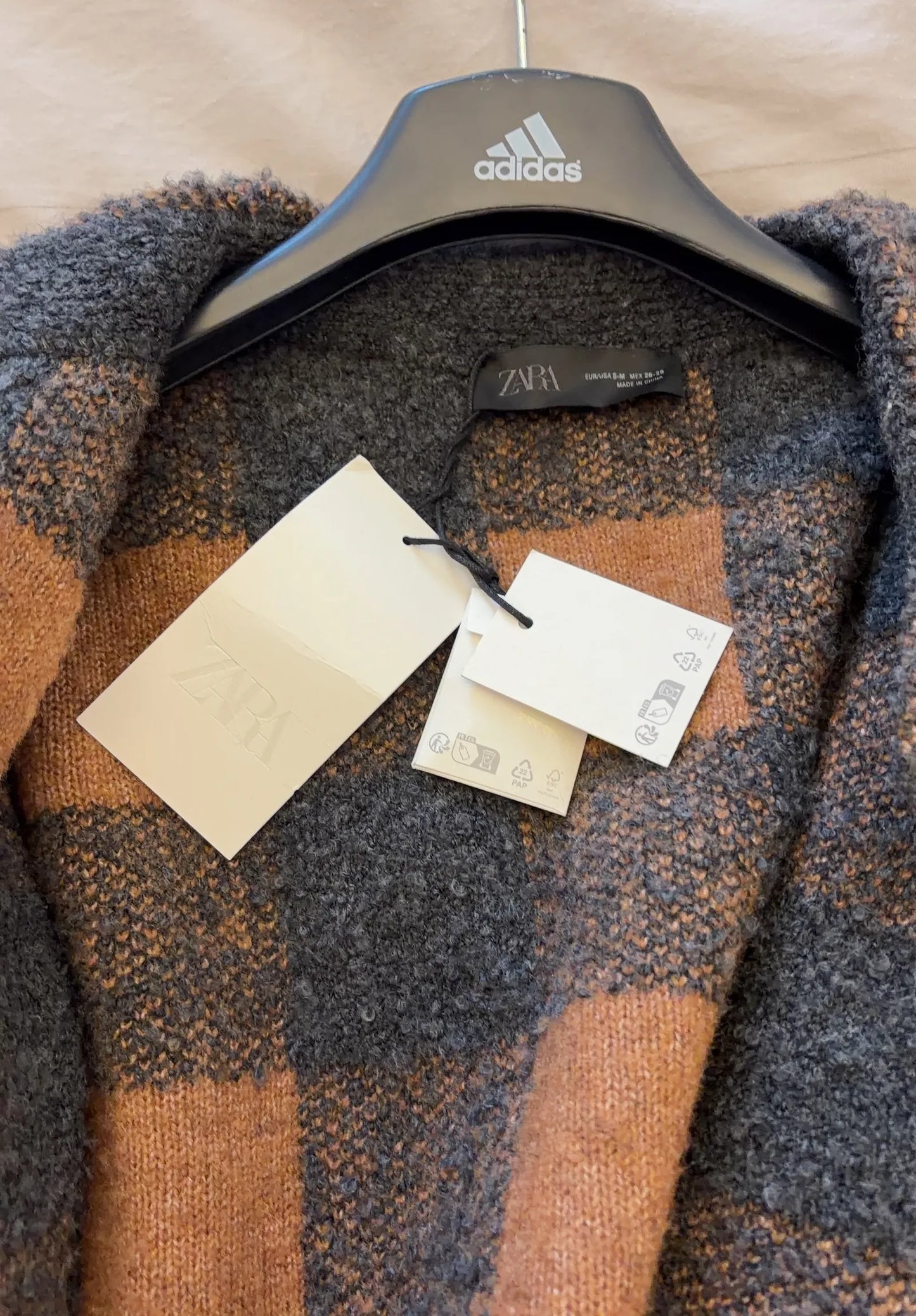 Zara-kofta NWT