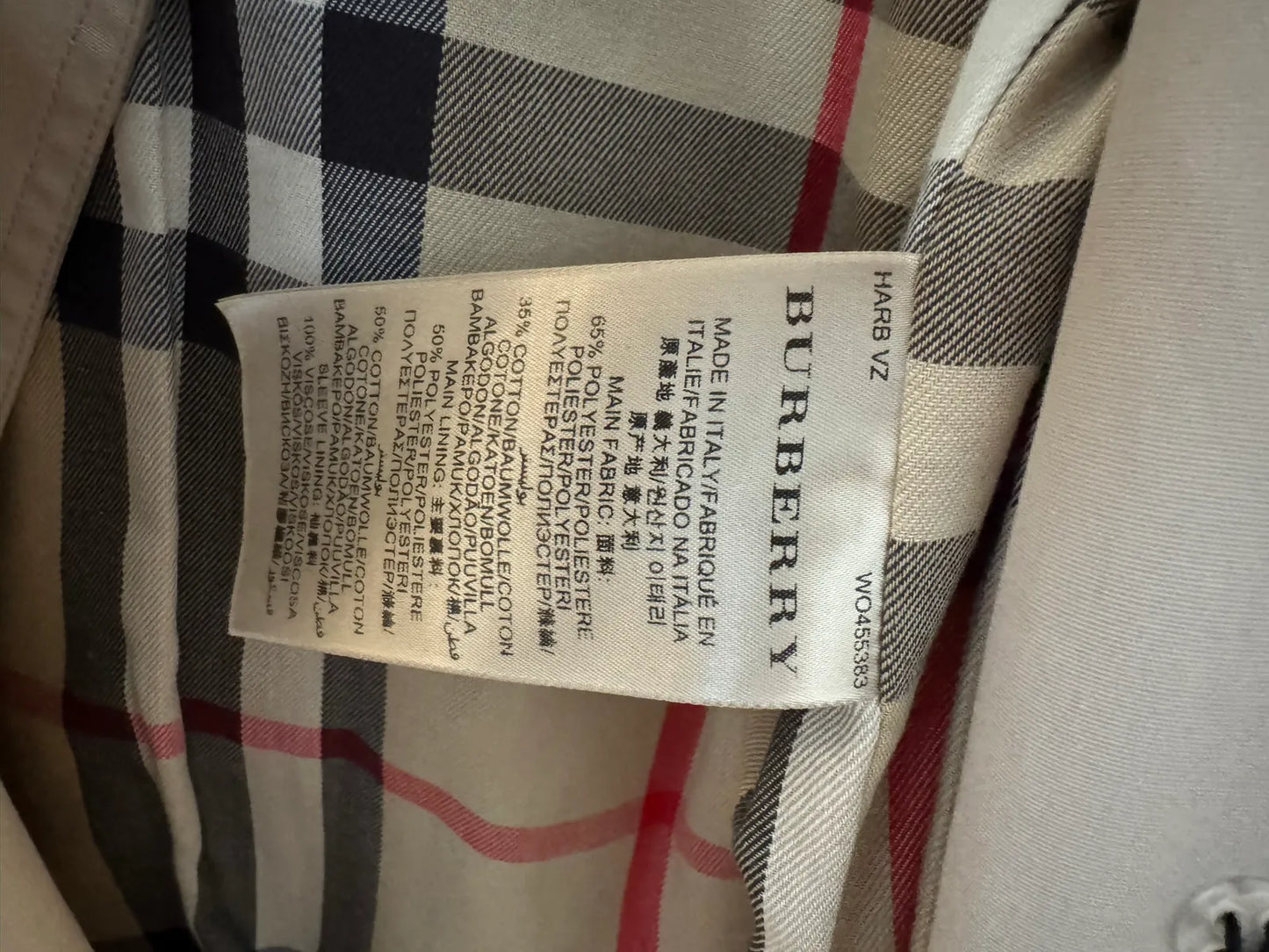 Burberry-trenchcoat