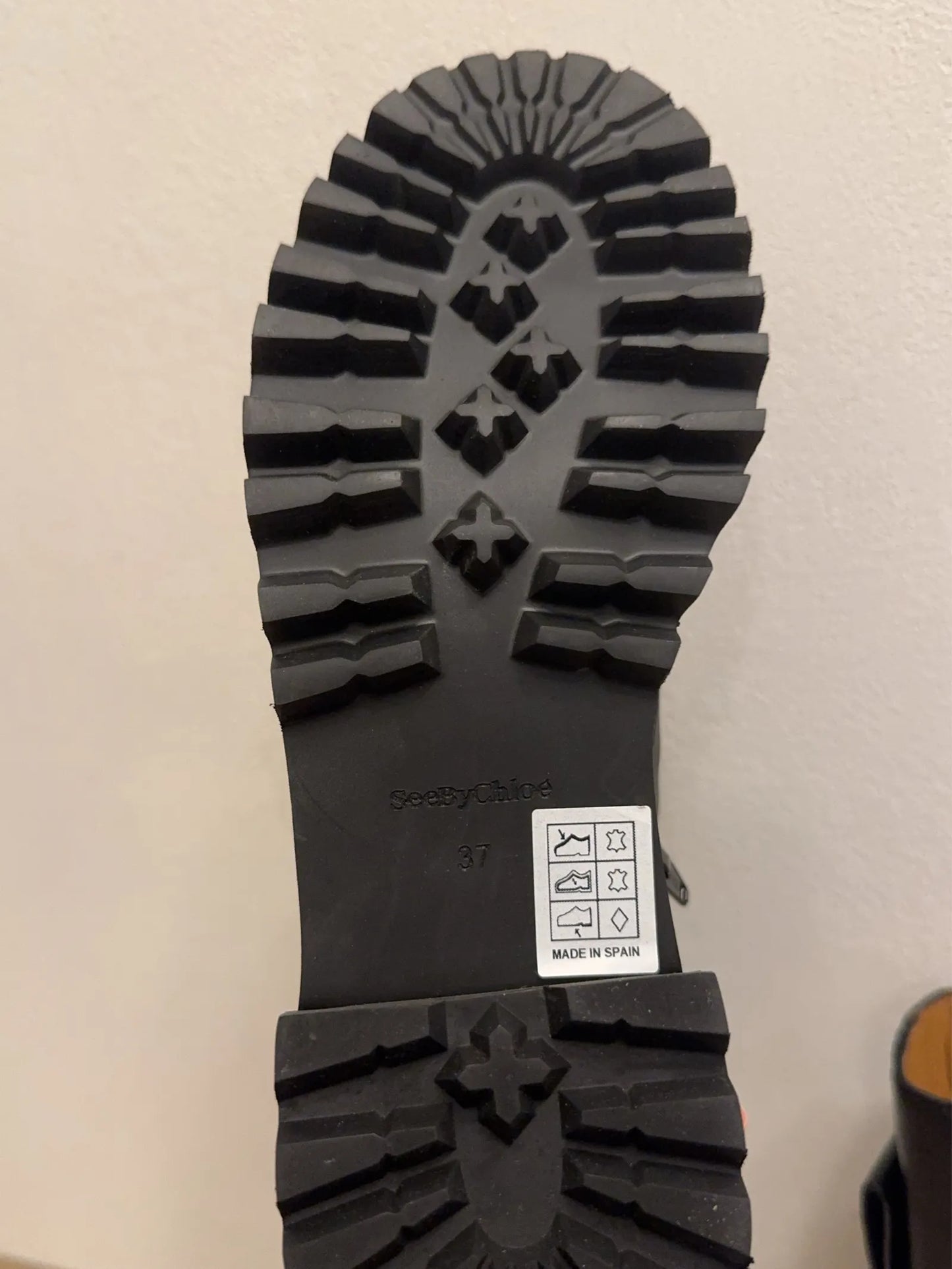 See by Chloé-skinnkängor NWOT