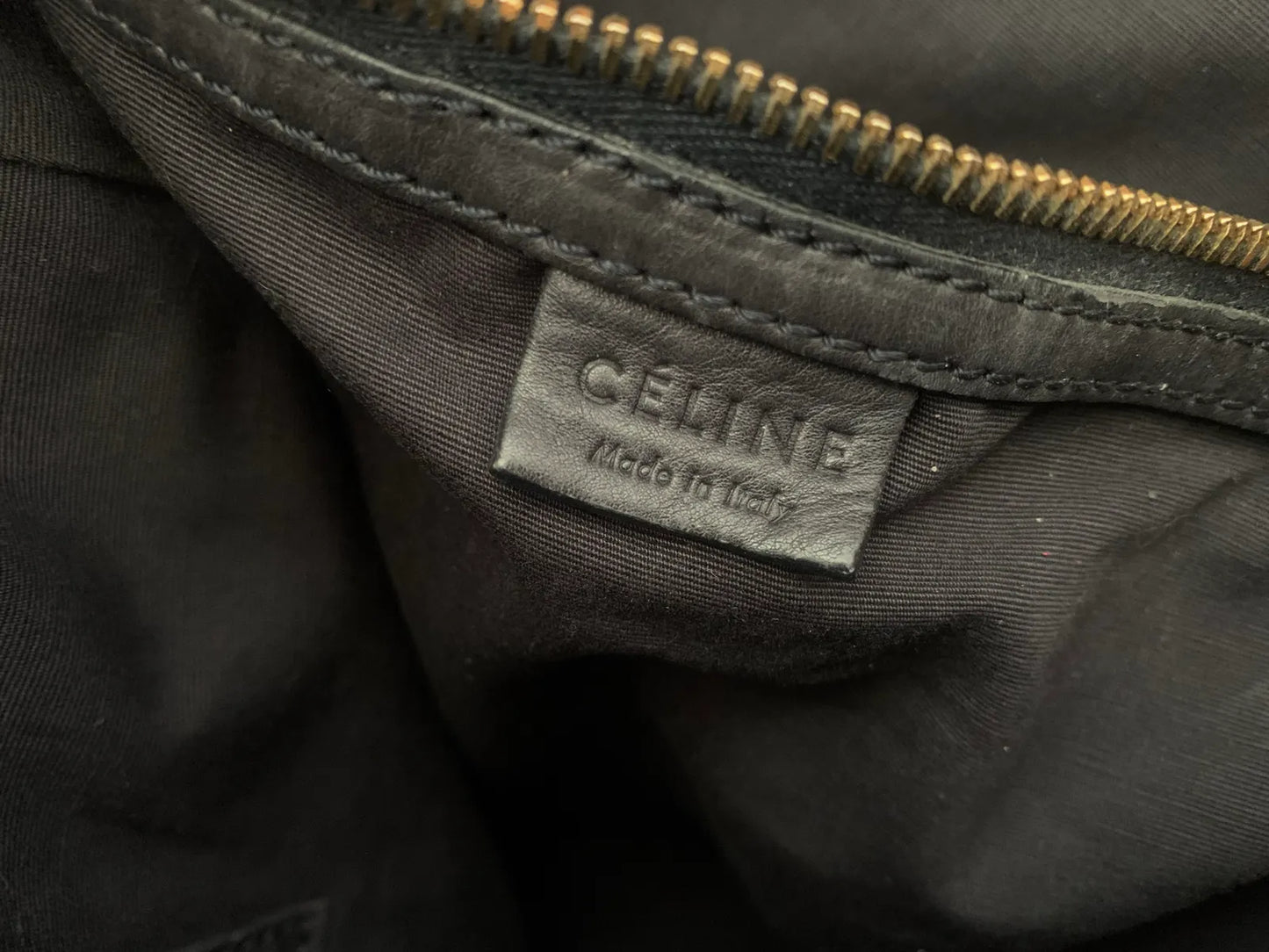 Céline-skinnaxelremsväska