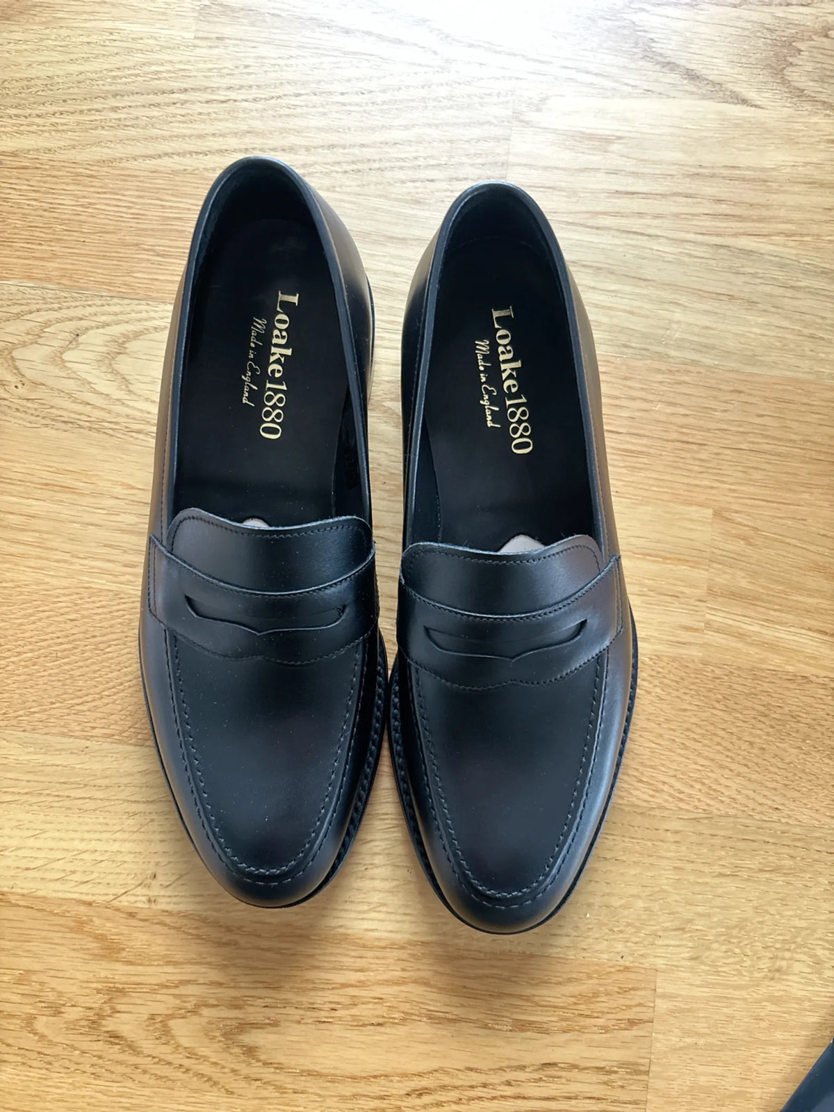 Loake-skinnloafers NWT