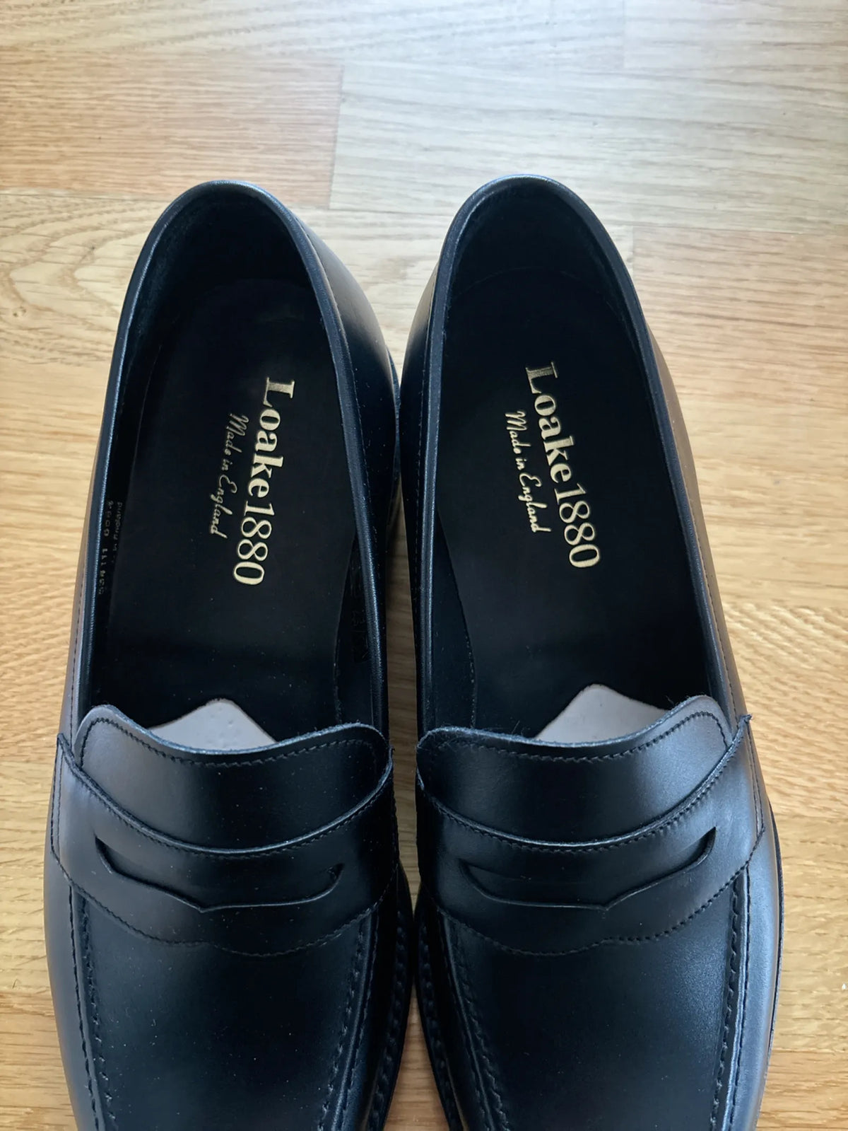 Loake-skinnloafers NWT