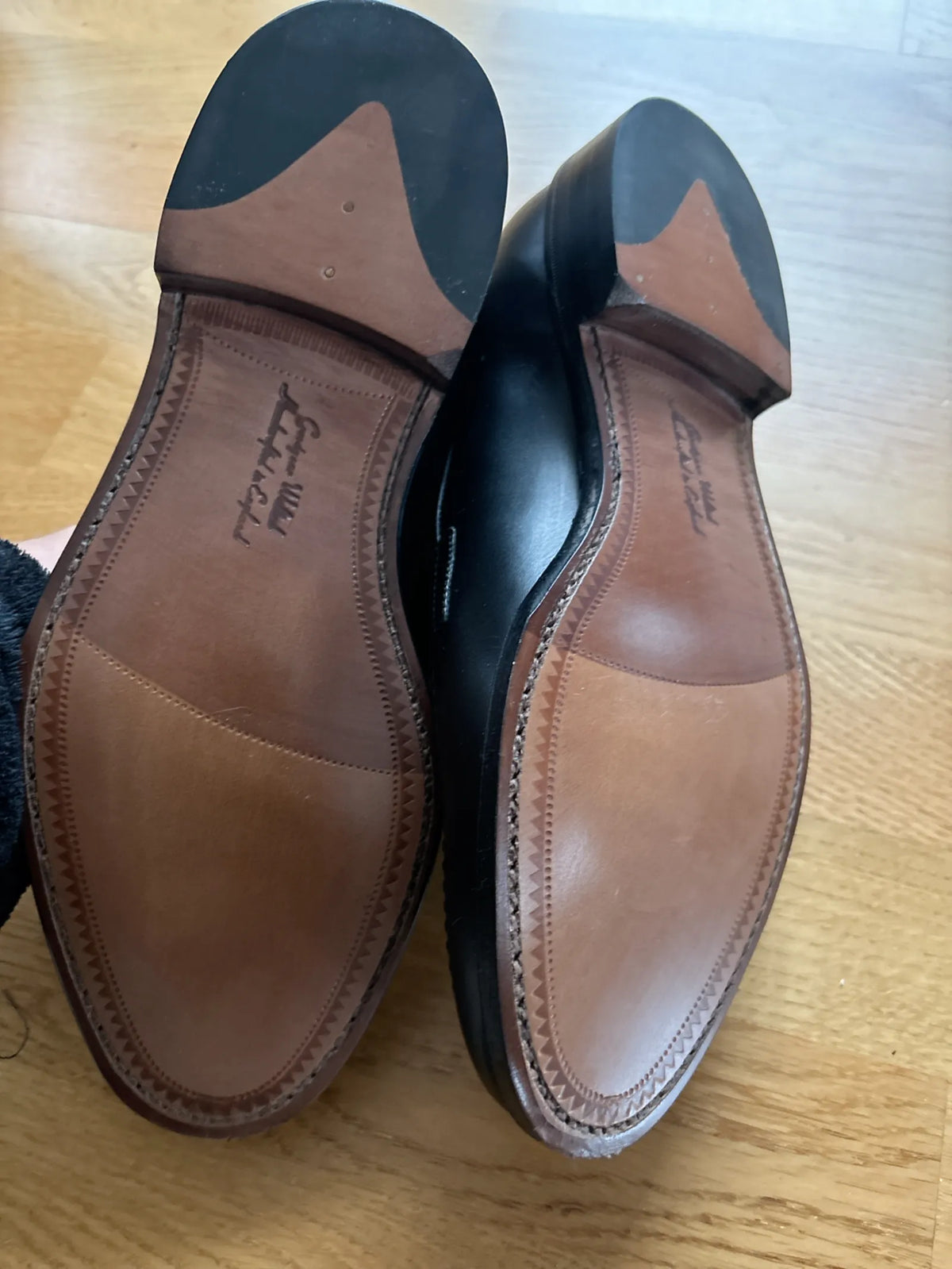 Loake-skinnloafers NWT