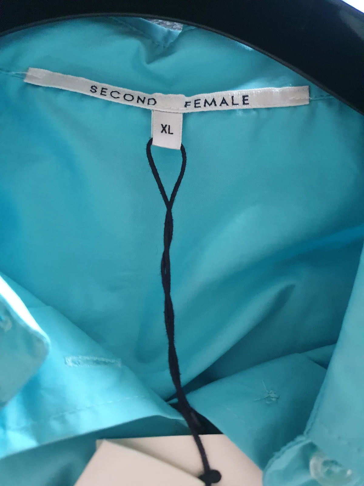 Second Female-skjorta NWT