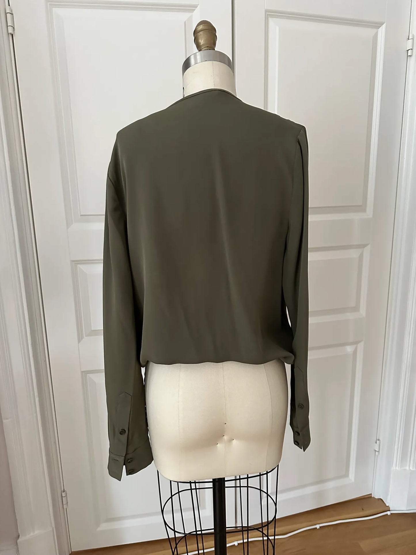 Diane Von Furstenberg-sidenblus NWOT