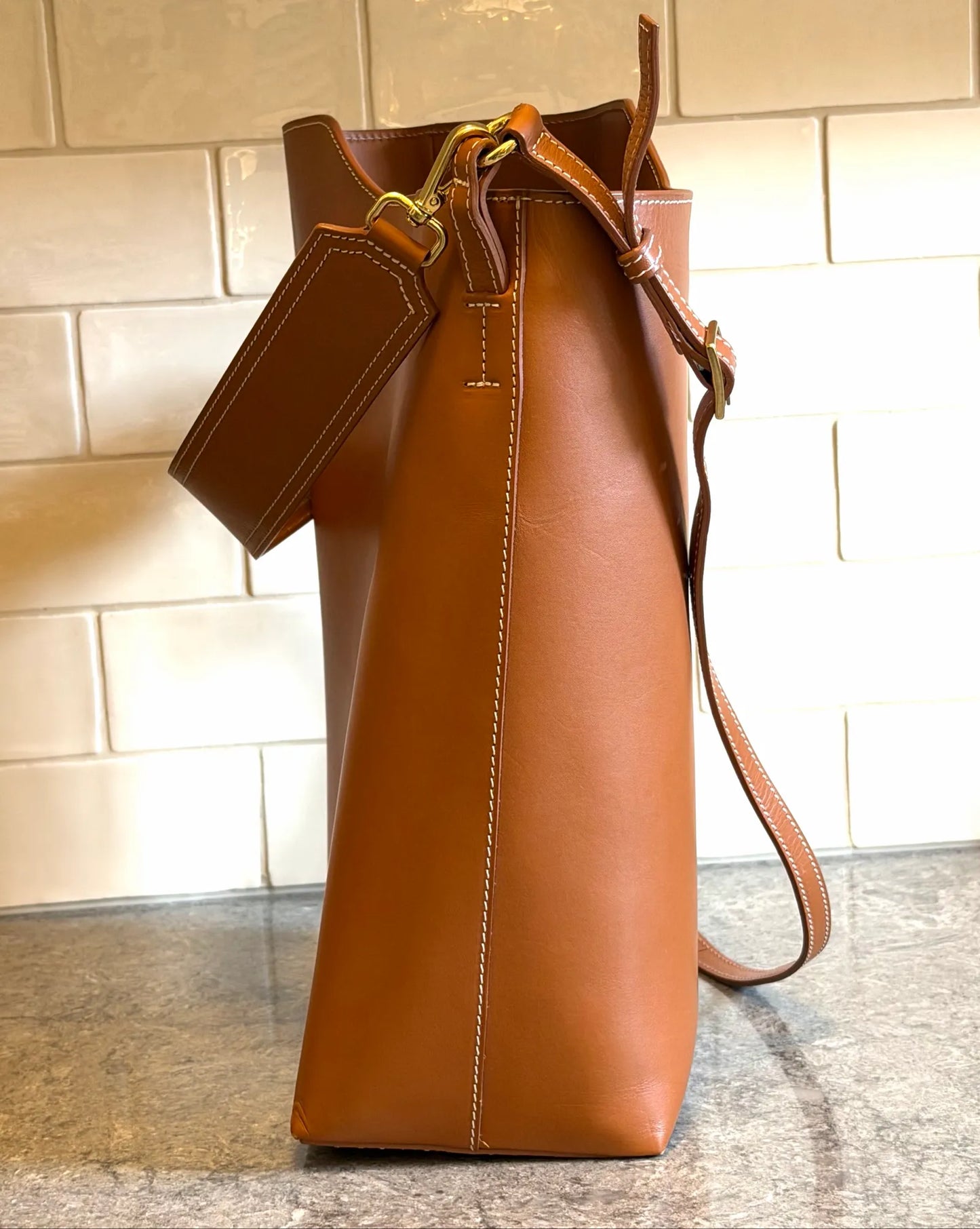 ATP Atelier Scafati Brandy Vacchetta Totes-skinnaxelremsväska